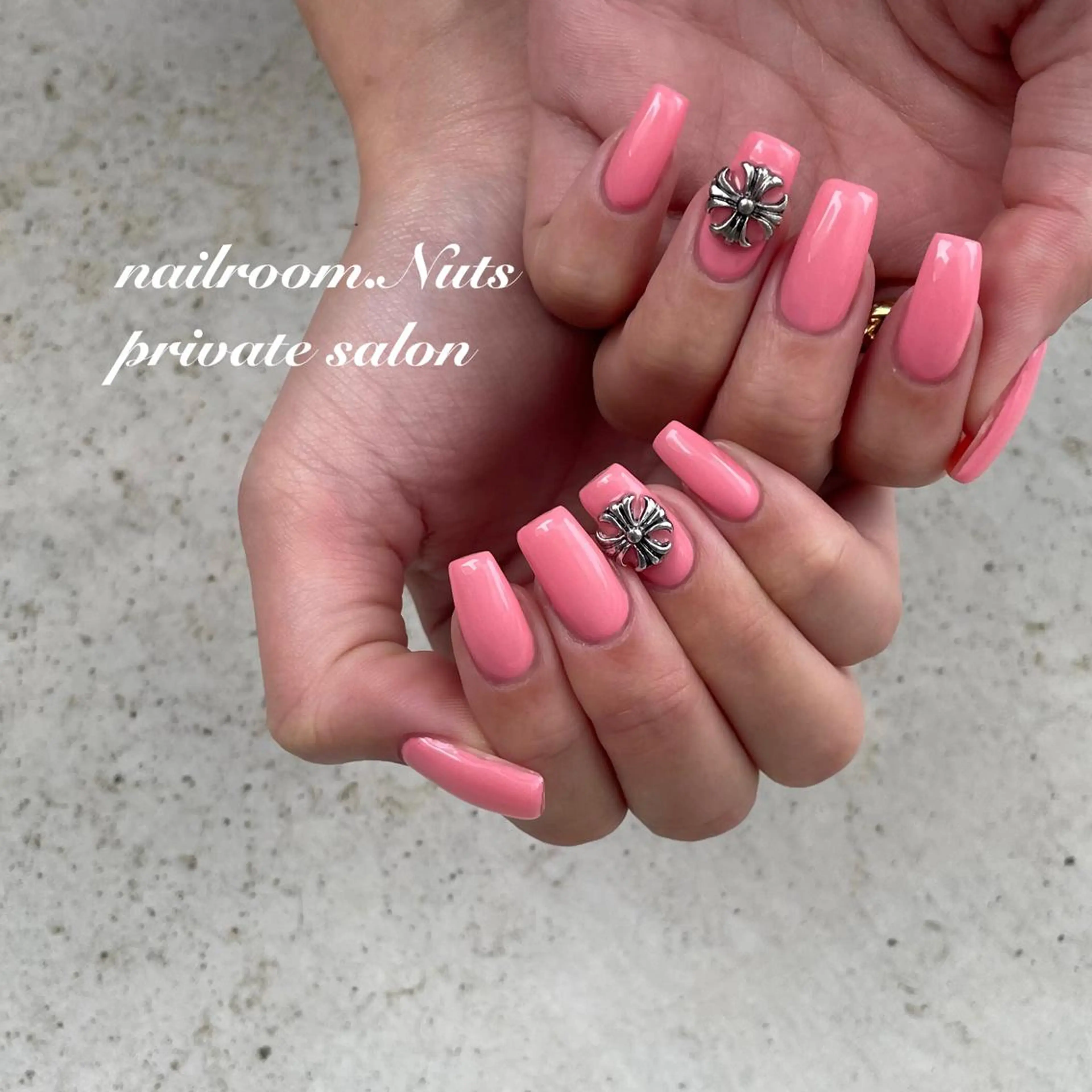 ネイル nailsalon Nutsのネイルデザイン