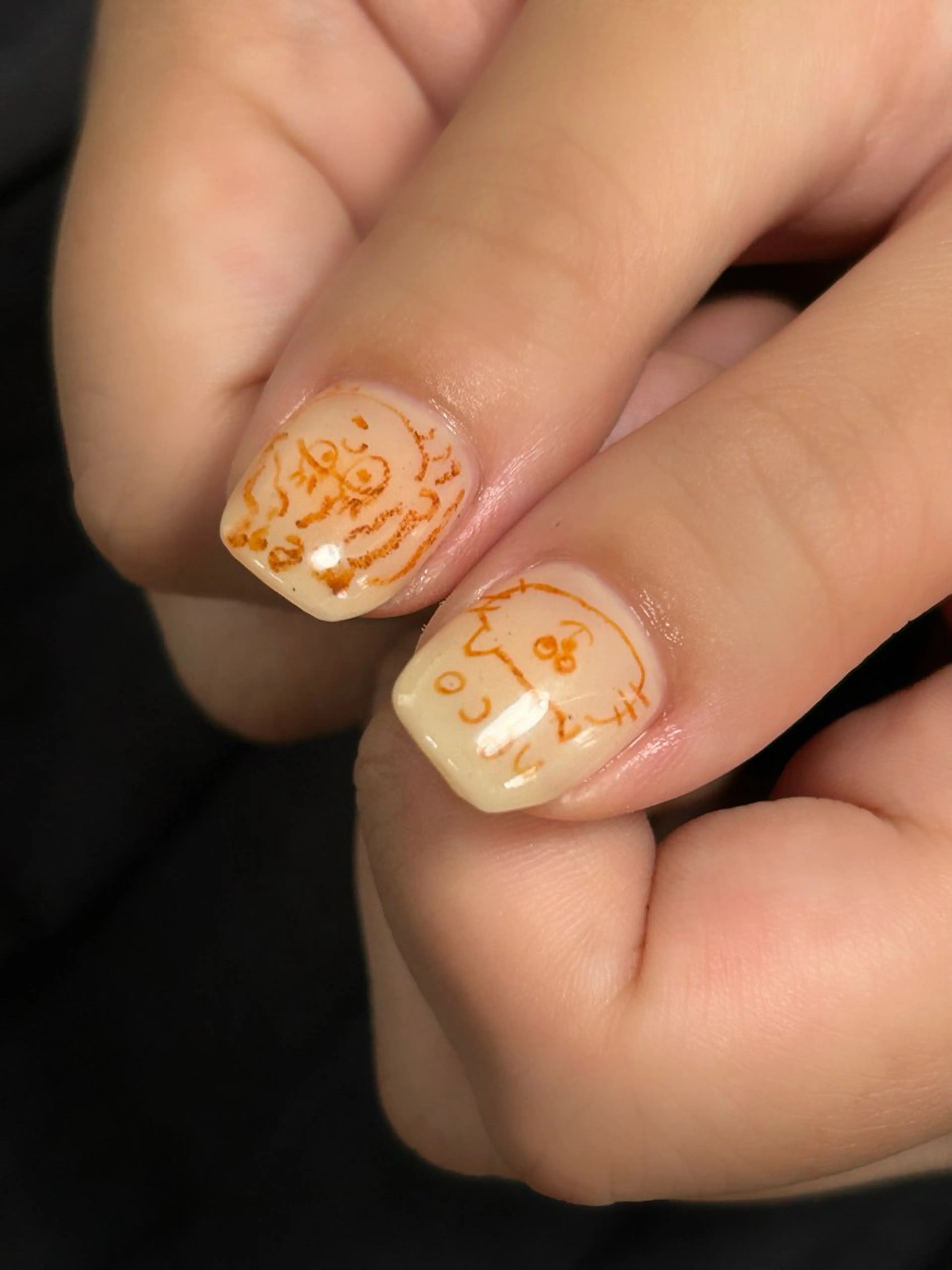 ネイル ハンドネイル lady bird yoshieのネイルデザイン