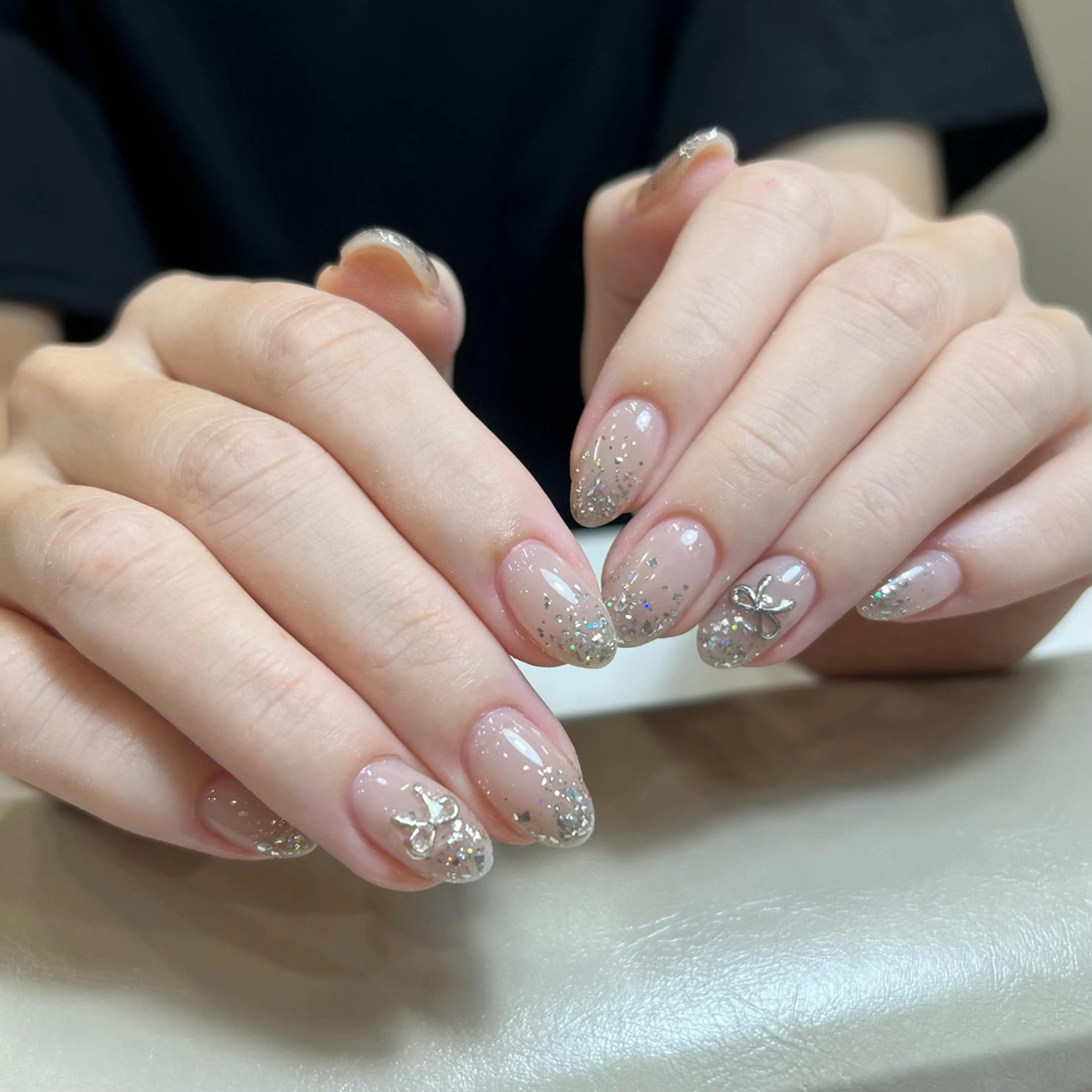 ネイル シンプルネイル Luna nail— kanaeのネイルデザイン