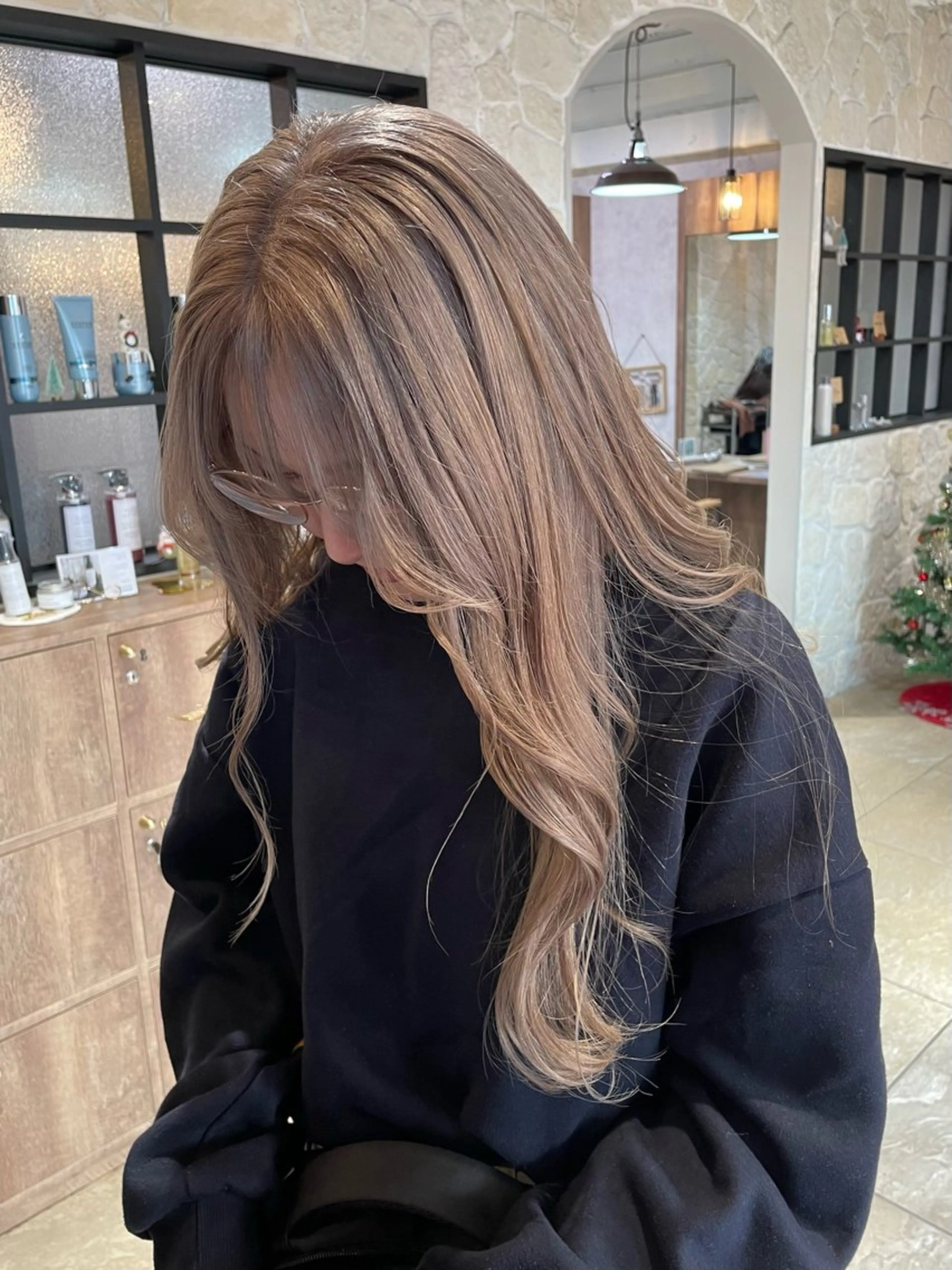 【ケアしながらハイトーン💖】ケアブリーチダブルカラーの写真