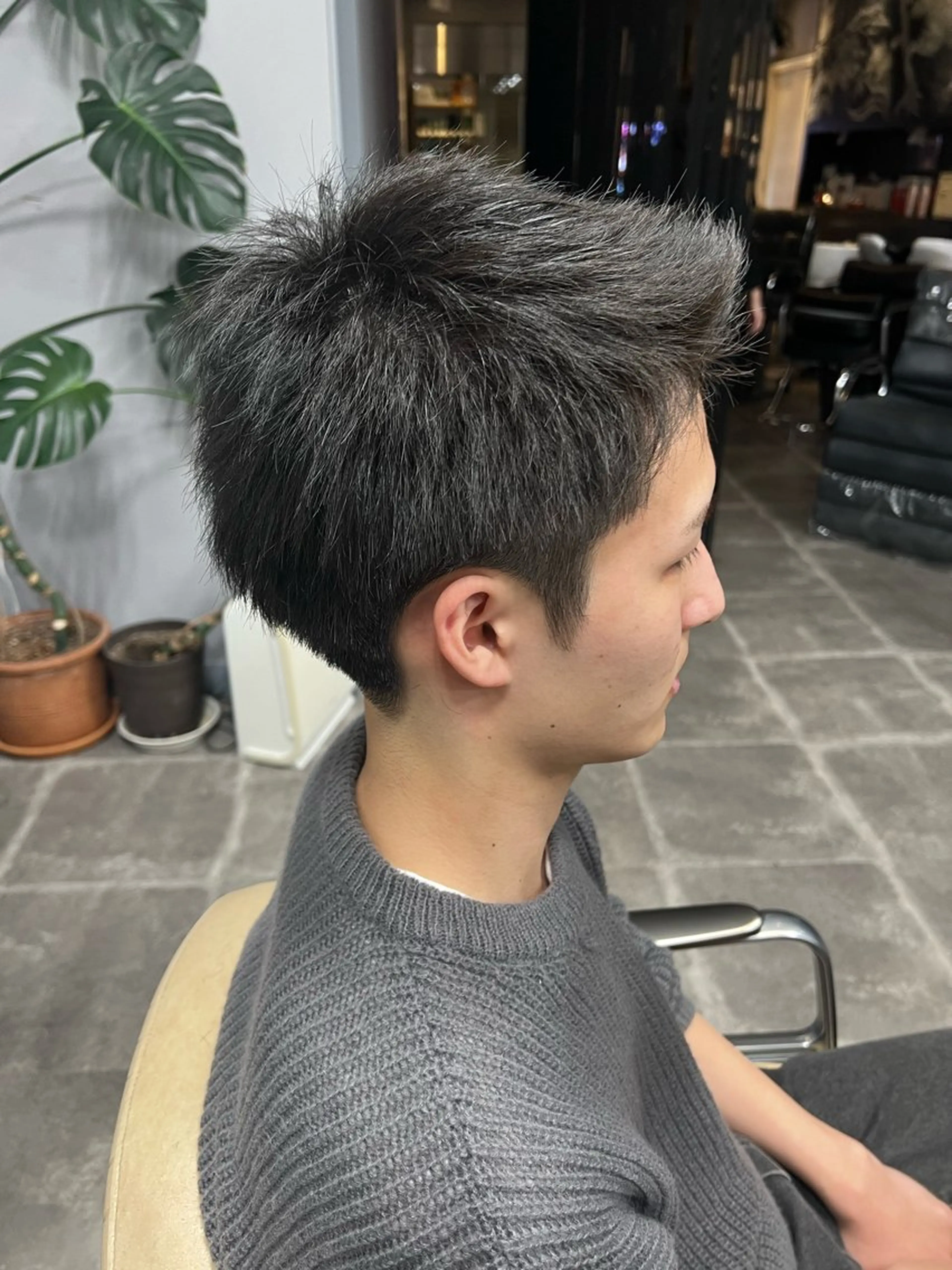 ショート アートラッシュフォーヘア所属・柴田 新菜のヘアスタイル