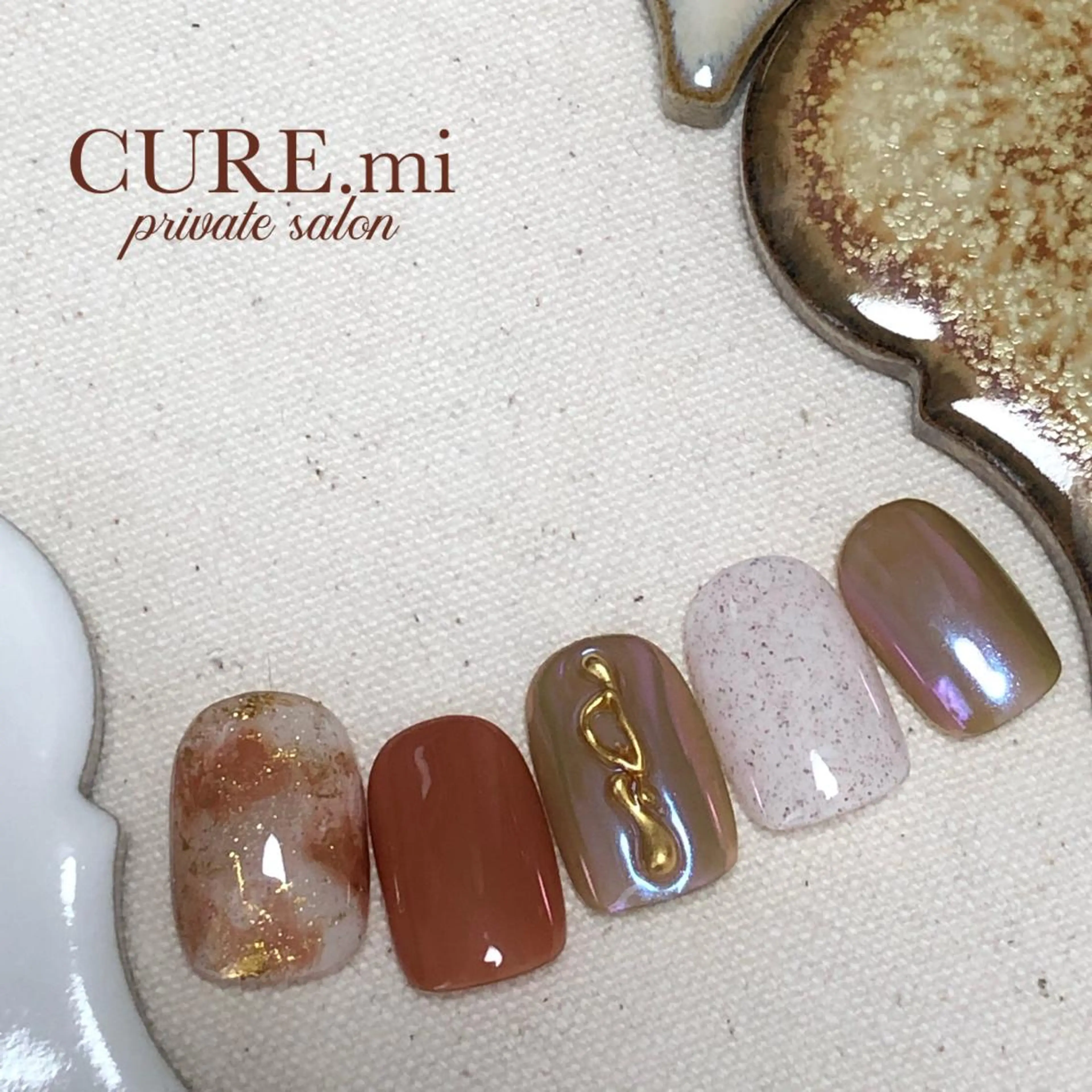 ネイル ブラウン ニュアンスネイル オレンジ ハンドネイル ハンドケア 伊藤 美香のその他イメージ