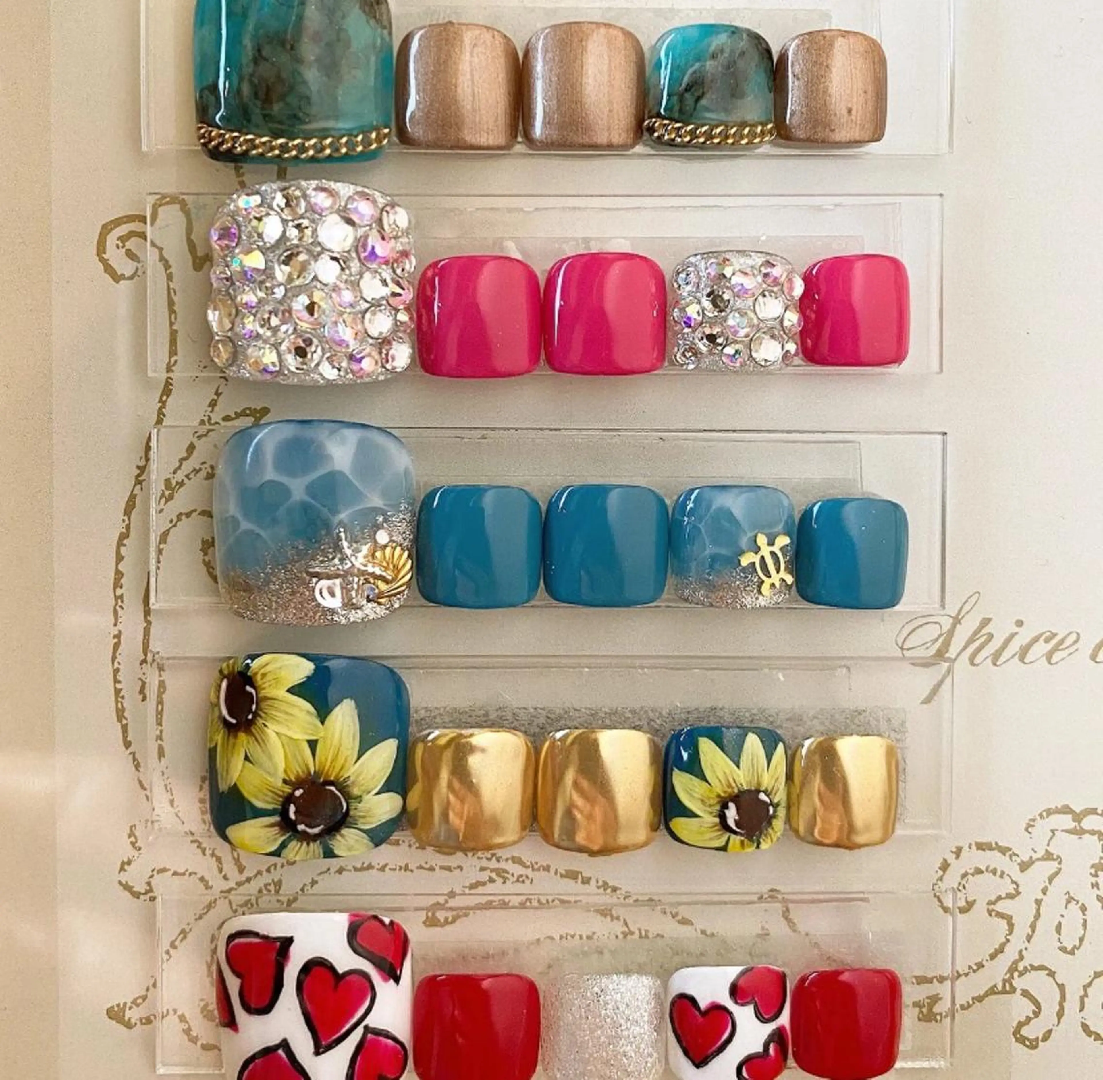 フット＋４本盛り放題　🌞￥6980の写真