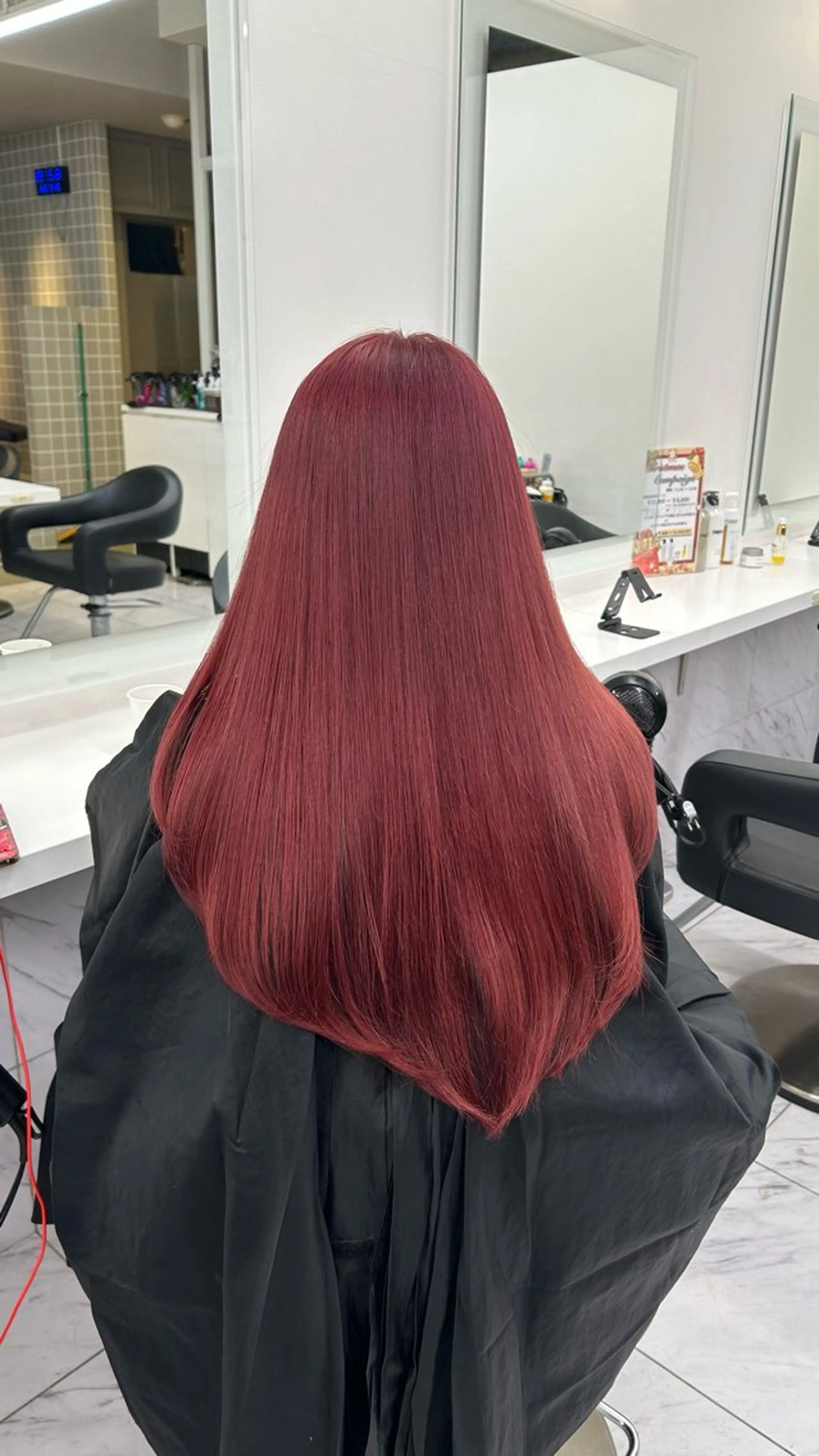 ロング 韓国風ヘア ヘアカラー トリートメント ヘッドスパ ヘアセット 💎韓国/ レイヤー カット/ 暖色🫧のヘアスタイル