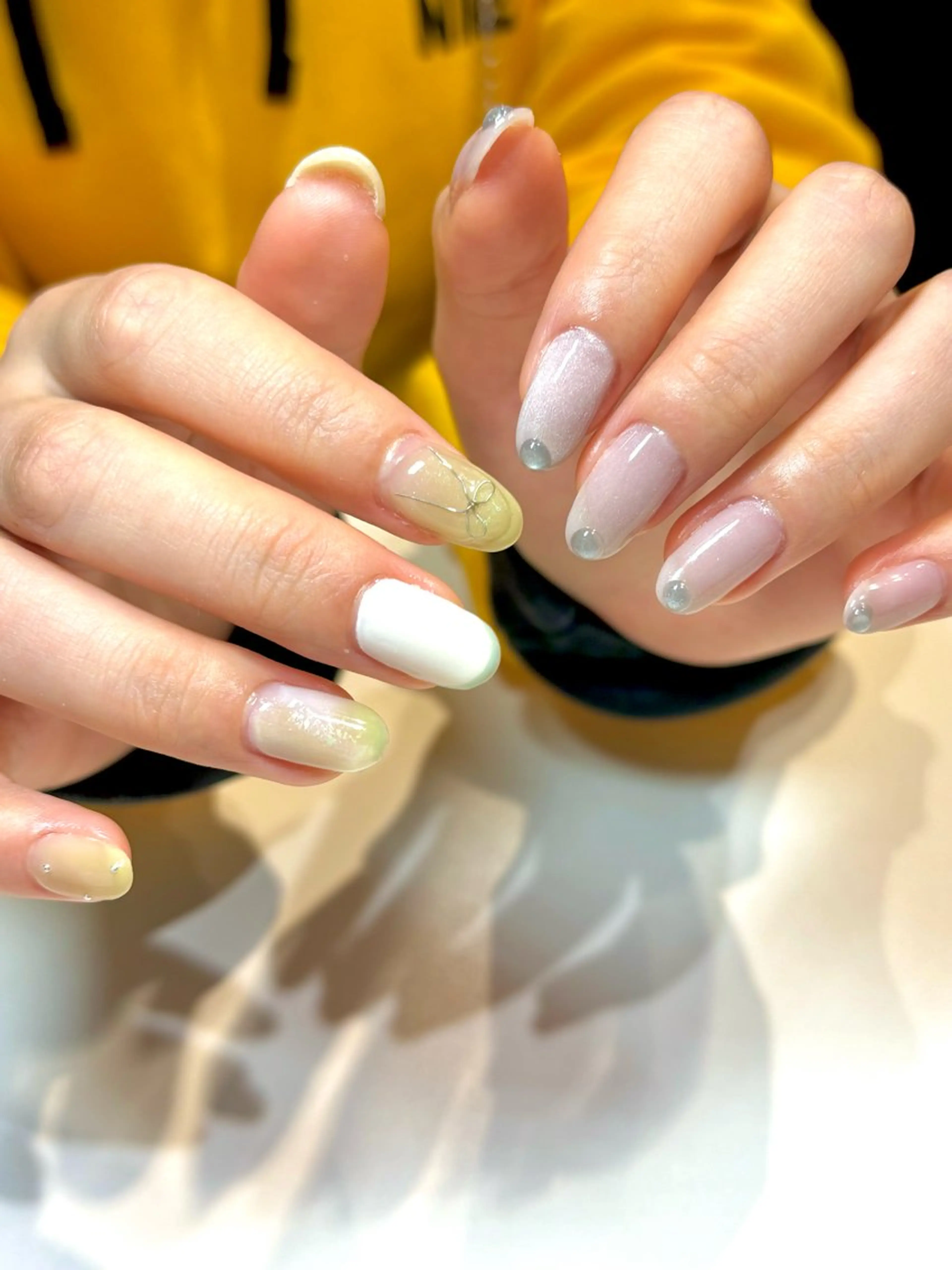 ネイル フットネイル フレンチネイル ジェルネイル グラデーション マグネットネイル ハンドネイル ヘアー.ネイル二刀流 misa🫧のヘアスタイル