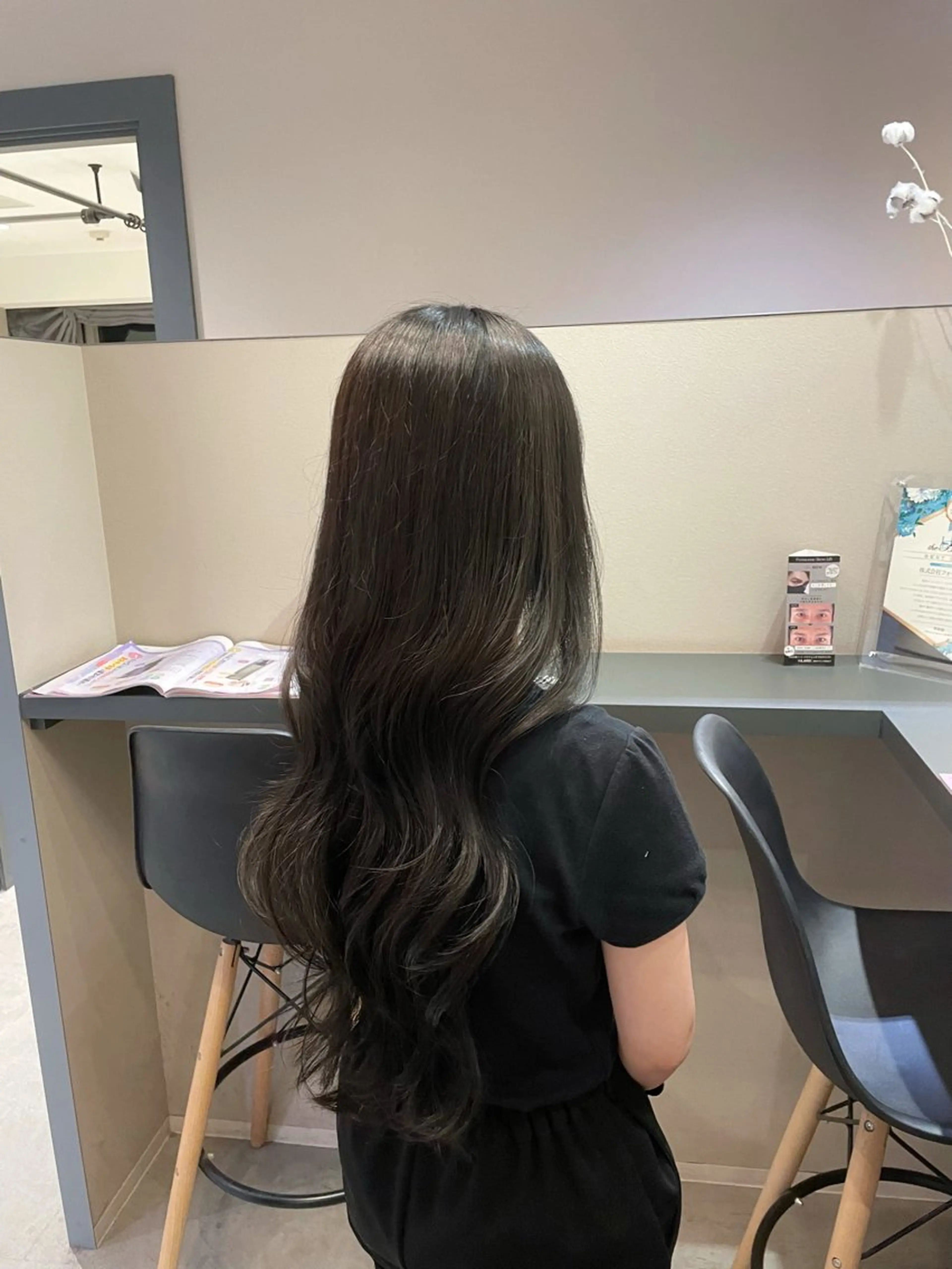 ロング カラー 透明感カラー オリーブカラー yurika 🎀のヘアスタイル