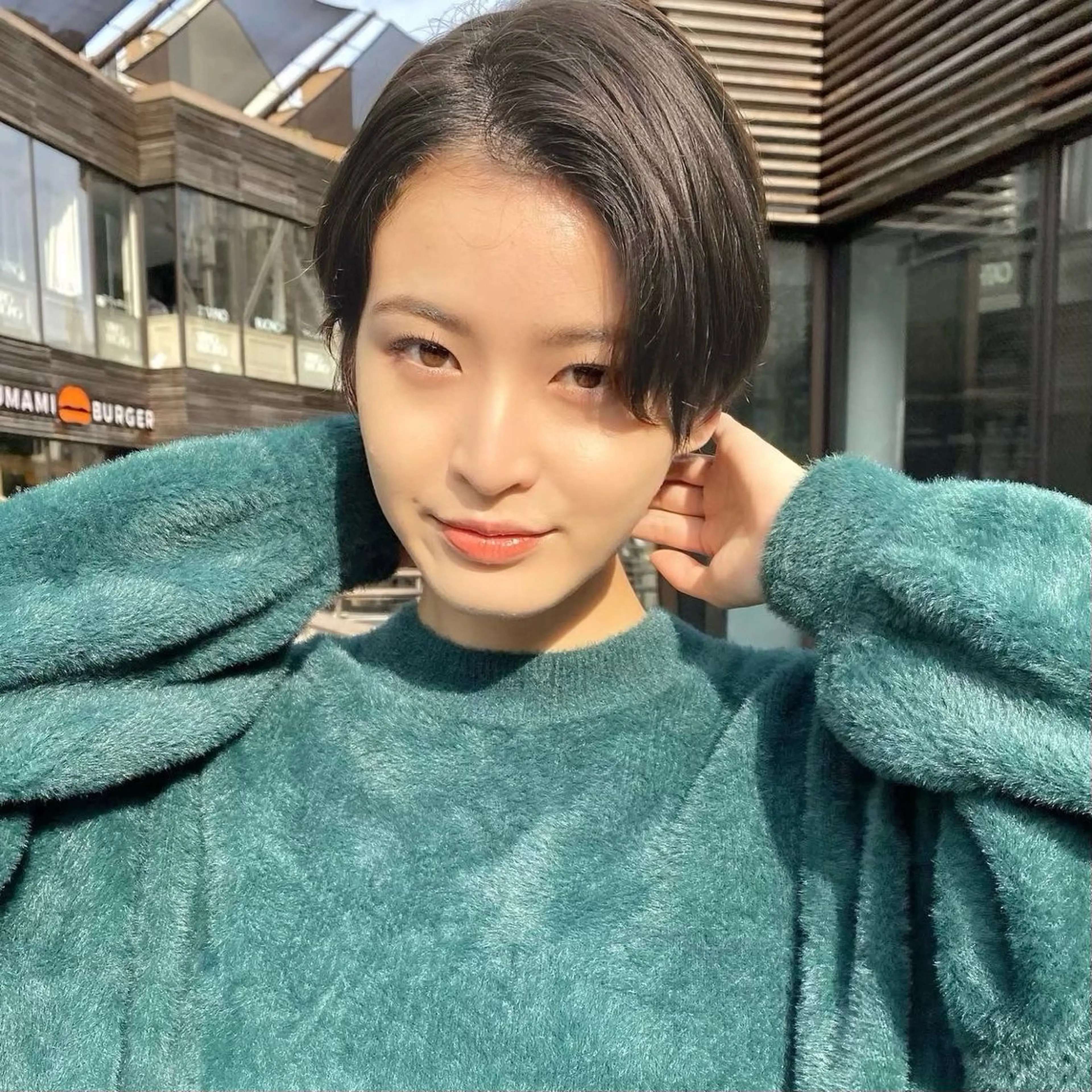 ショート ショートボブ ハンサムショート ボブ ショートヘア カット パーマ ボブ/縮毛矯正/ レイヤー/塚田のヘアスタイル