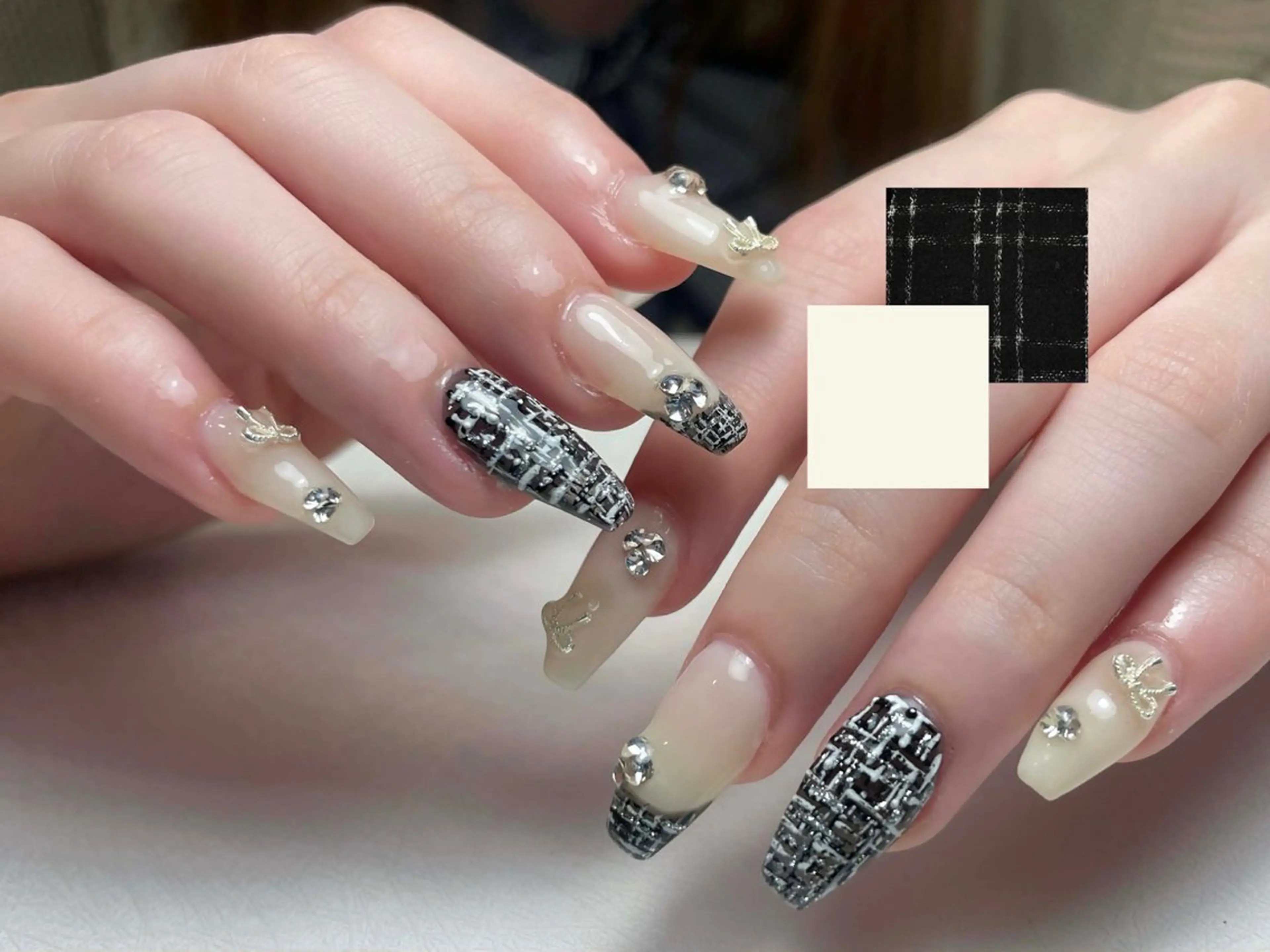 ネイル アートネイル 長さ出し フレンチネイル ジェルネイル ガーリー ハンドネイル 中野駅から2分 MEO NAILのネイルデザイン