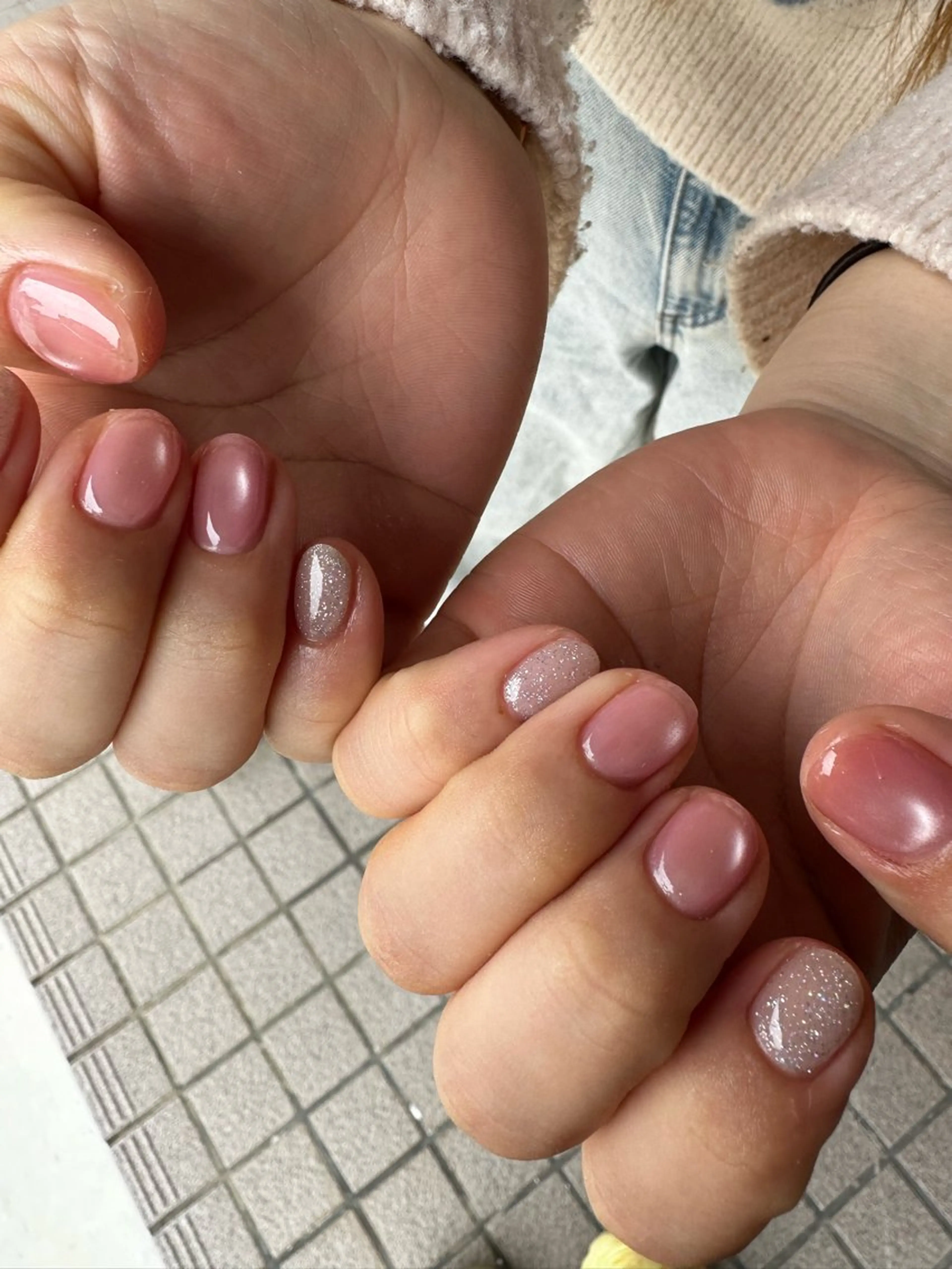 ネイル 氷ネイル・うるうるネイル ビー玉ネイル ハンドネイル Sawa ︎︎𓂃⟡.·のネイルデザイン