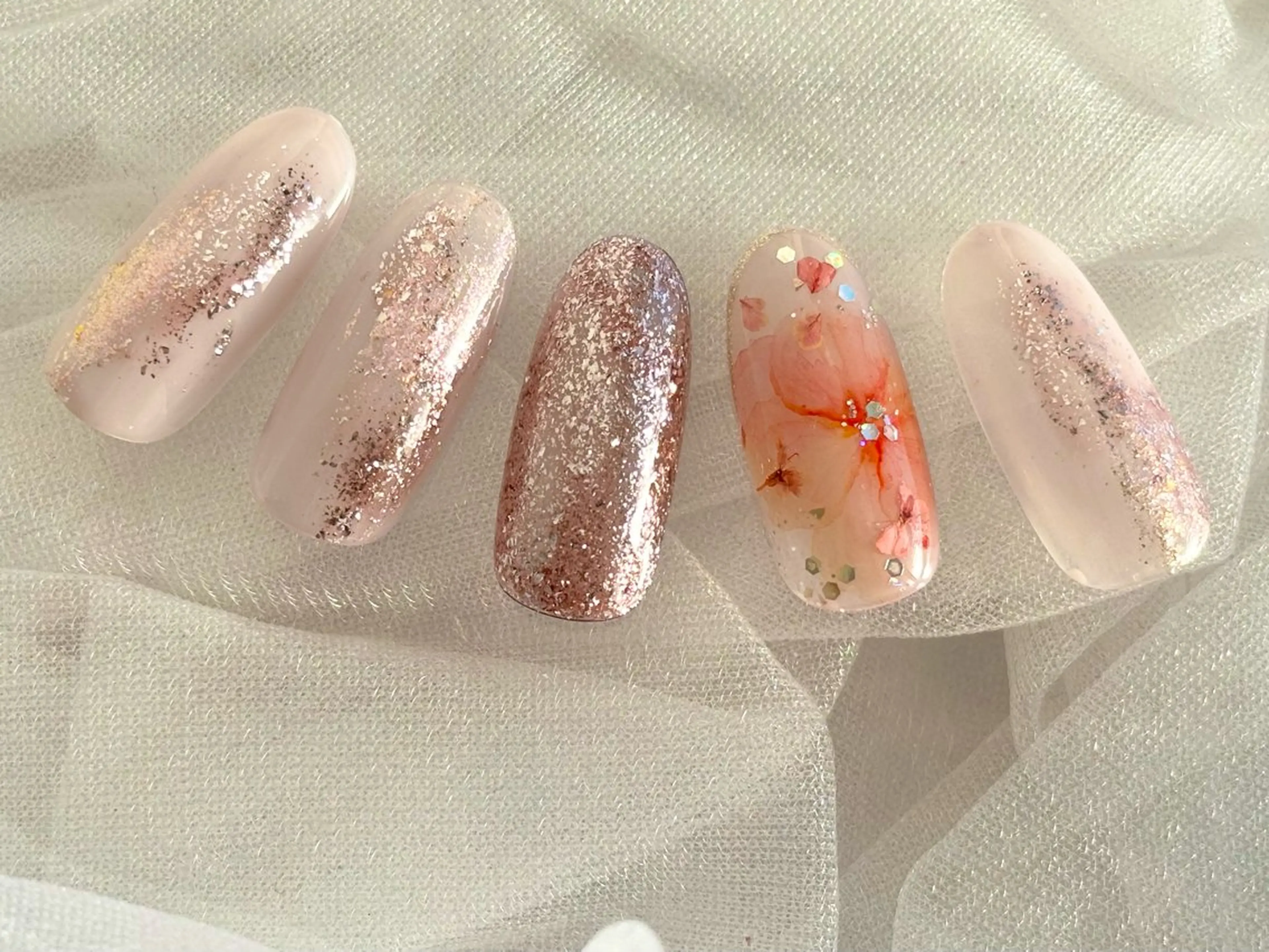 ネイル ハンドネイル Komuro Erikaのネイルデザイン