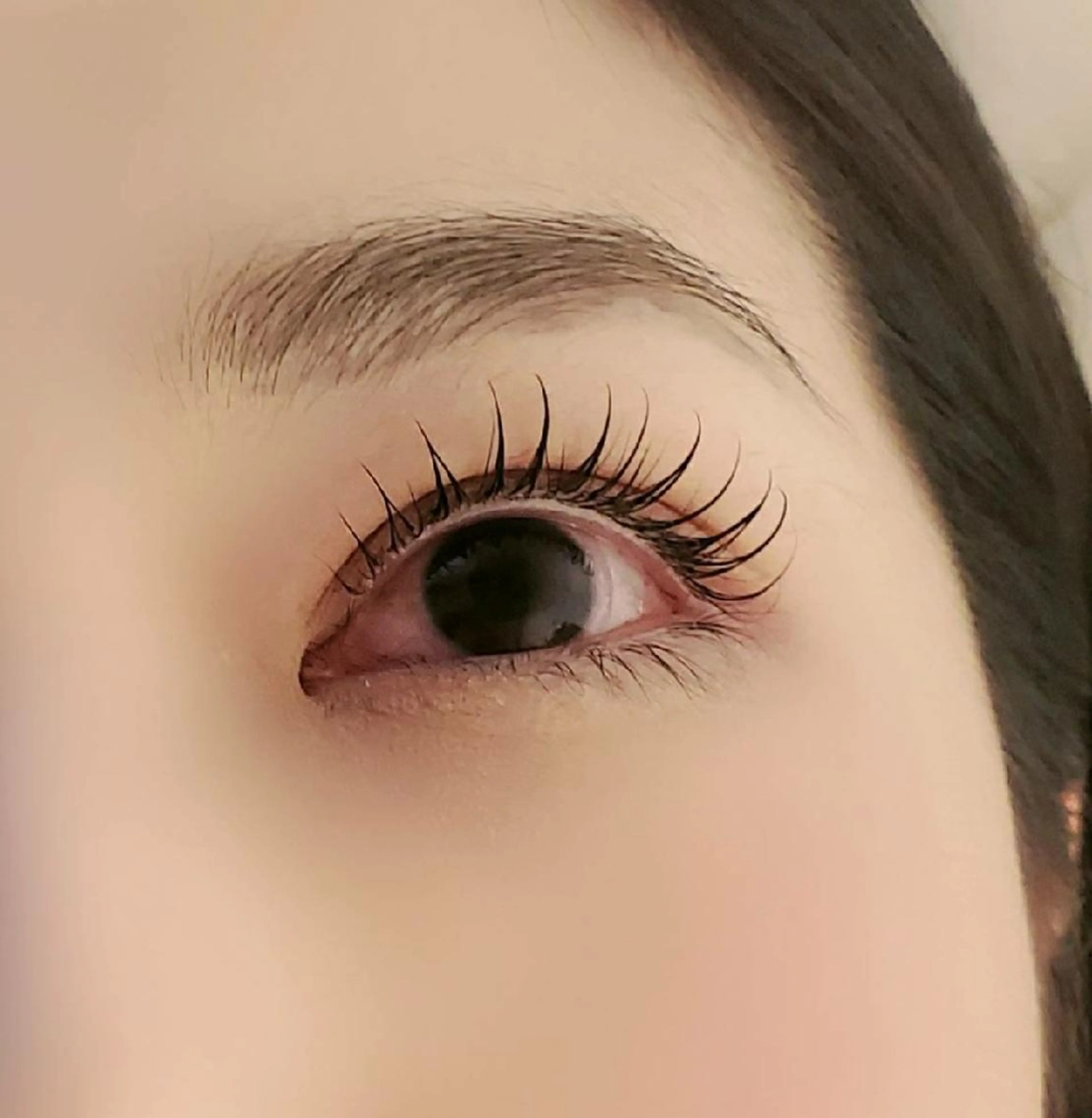 マツエク・マツパ パリジェンヌラッシュリフト EMMA plus．のマツエク・マツパデザイン