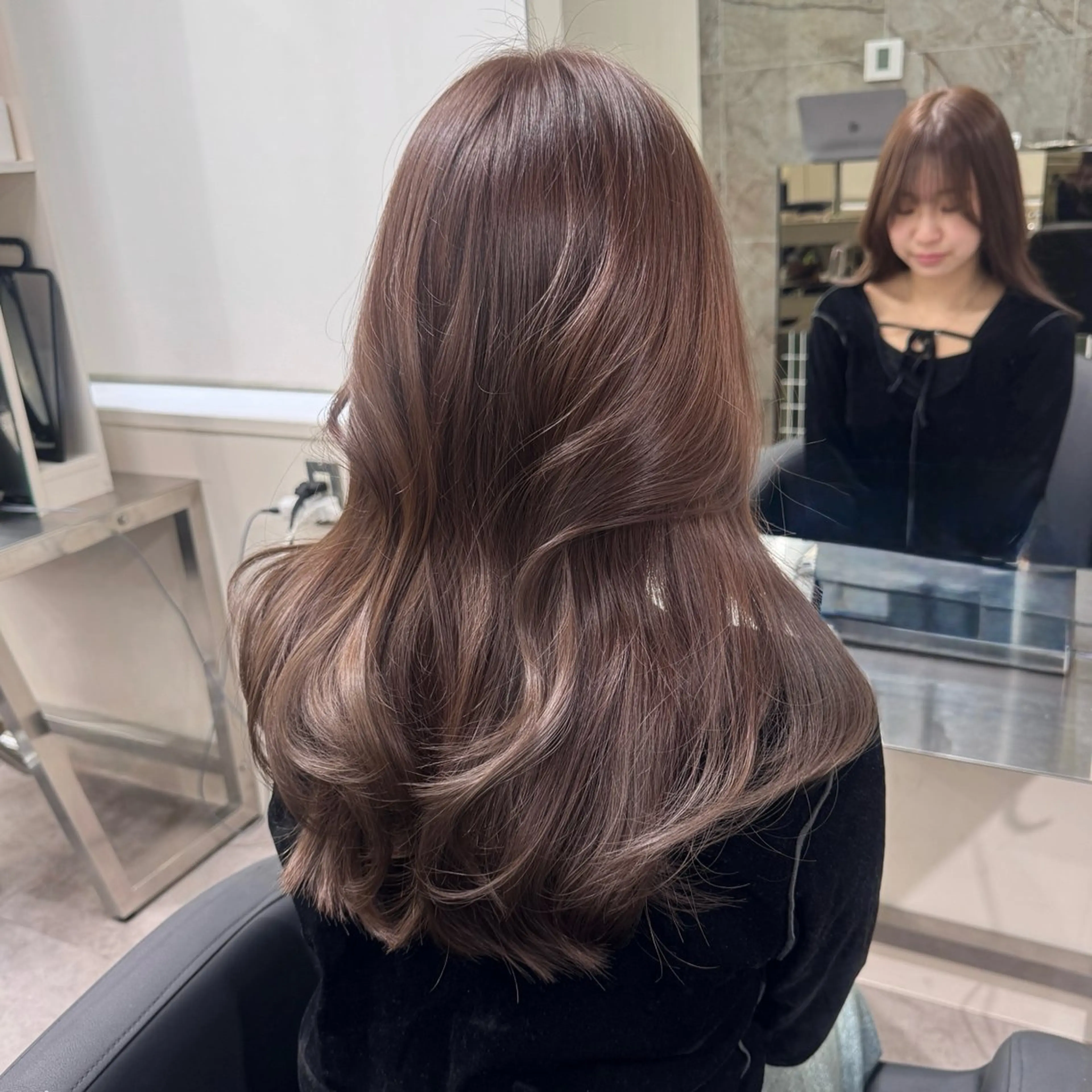 セミロング カラー カット ヘアカラー トリートメント 🎀髪質改善×韓国レ イヤー×透明感/米田のヘアスタイル