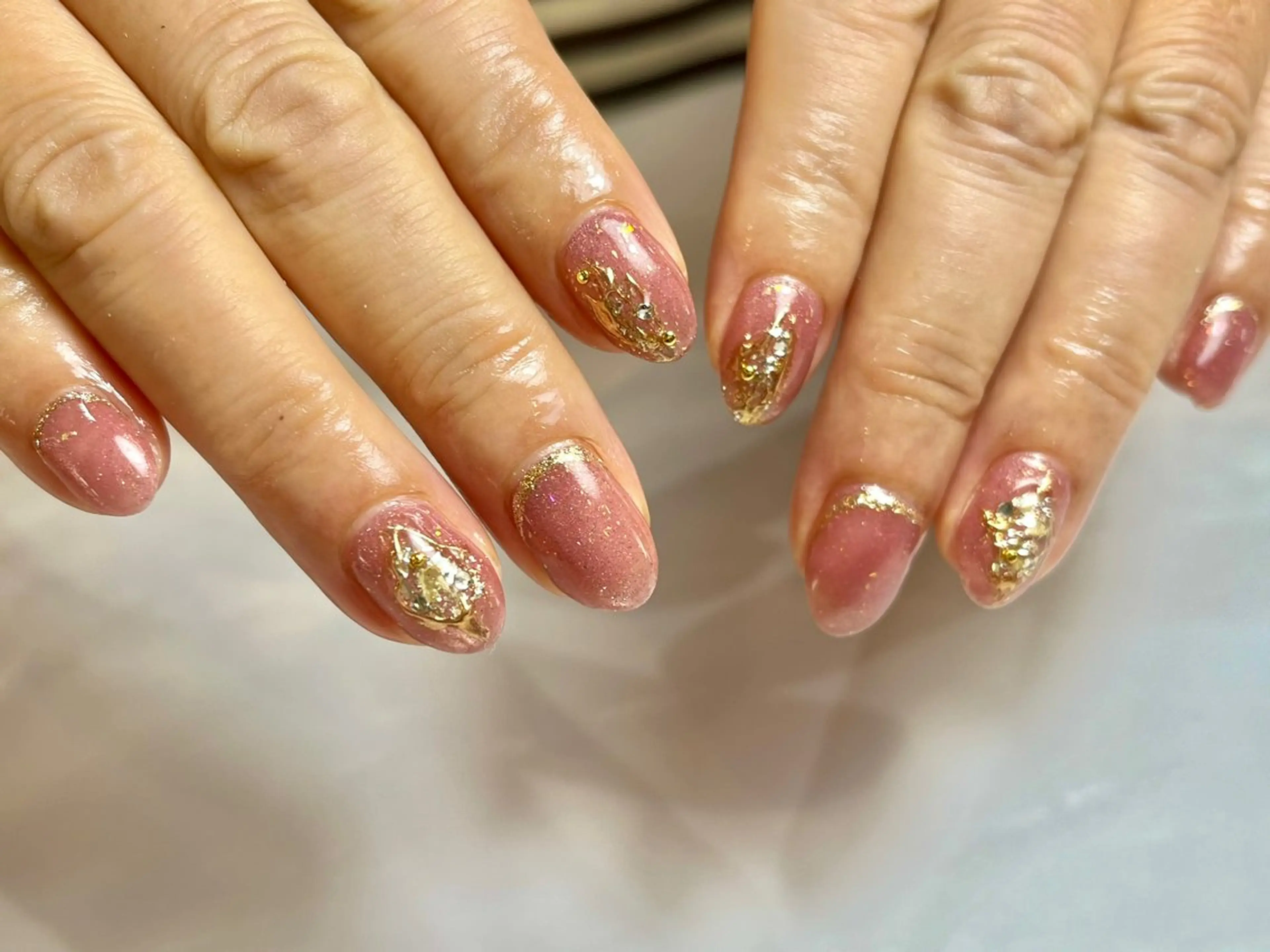 ネイル ミラーネイル ストーンネイル nail riyuのネイルデザイン