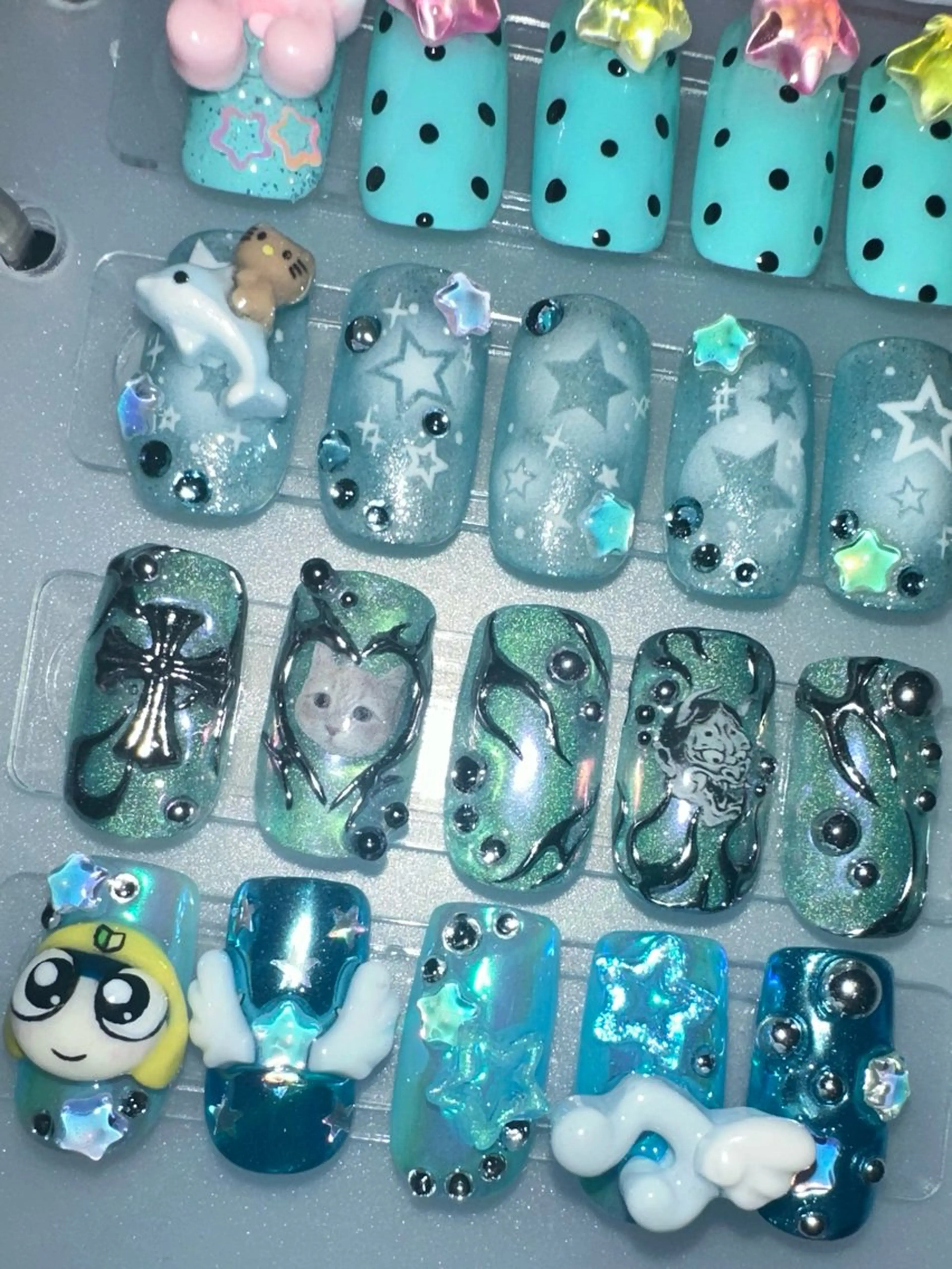 ネイル 𝙃𝙖𝙧𝙪⋆ ˚꩜｡個性派のネイルデザイン