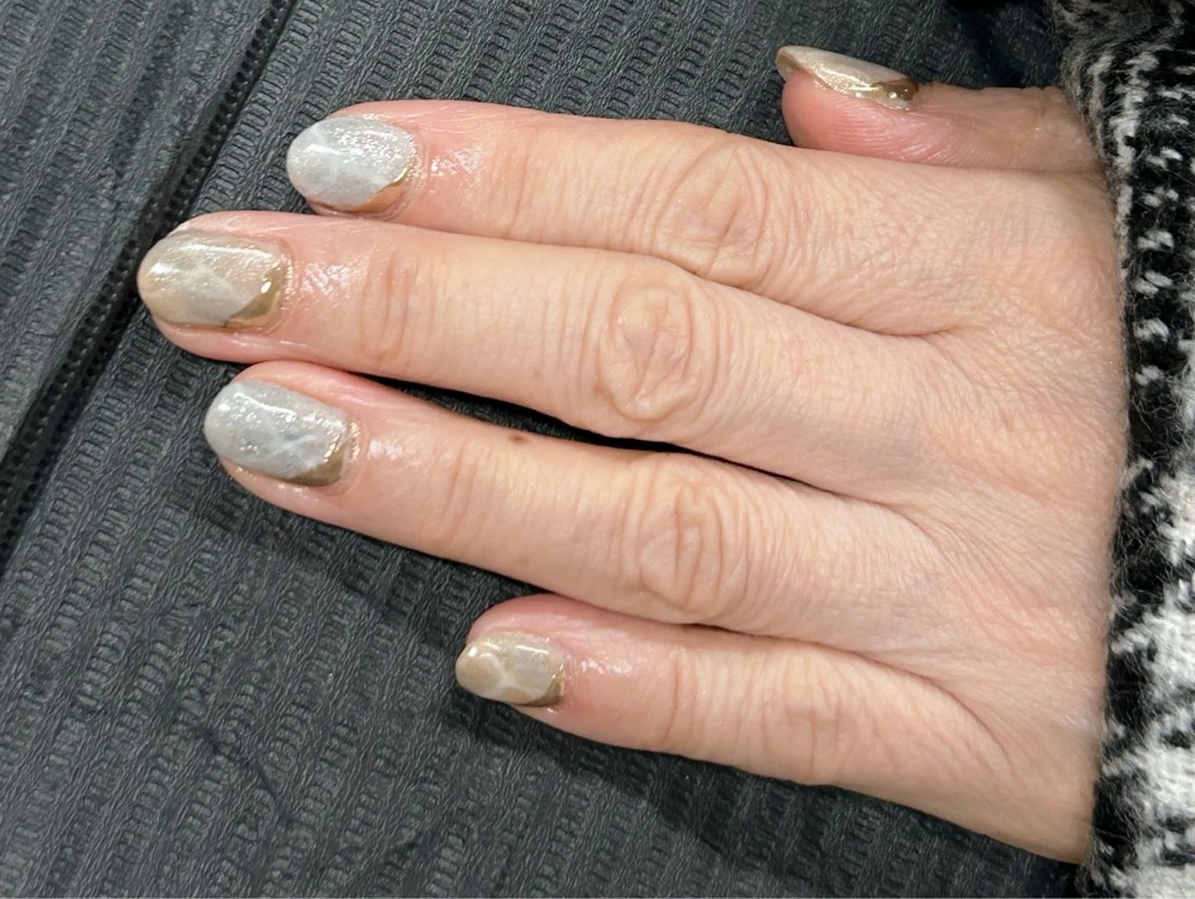 ネイル 大理石ネイル(マーブル) ミラーネイル MYu Beauty Salon YURIのネイルデザイン