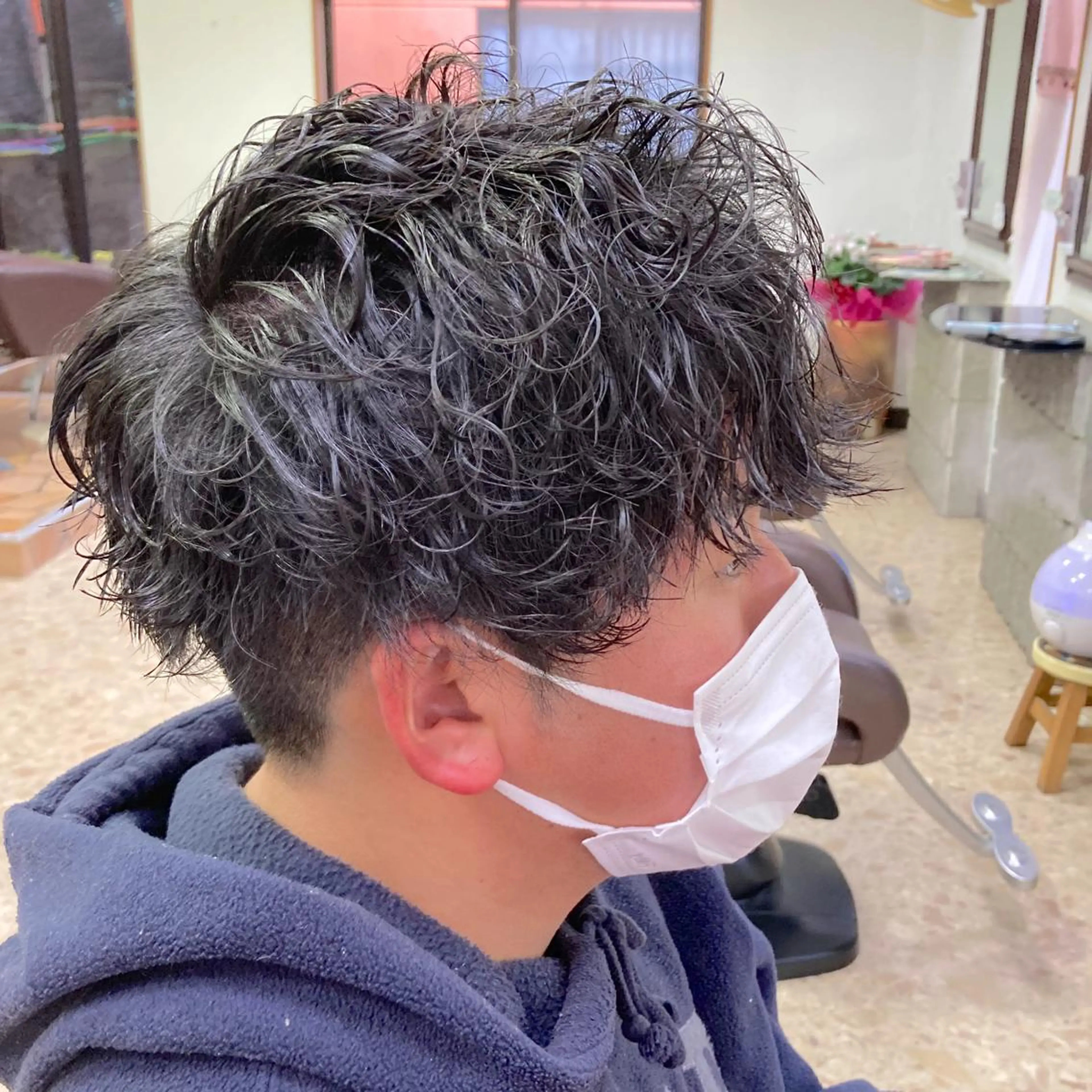 ショート パーマ メンズ メンズパーマ 波巻きパーマ カット パーマ メンズ特化/垣見 隼人のヘアスタイル