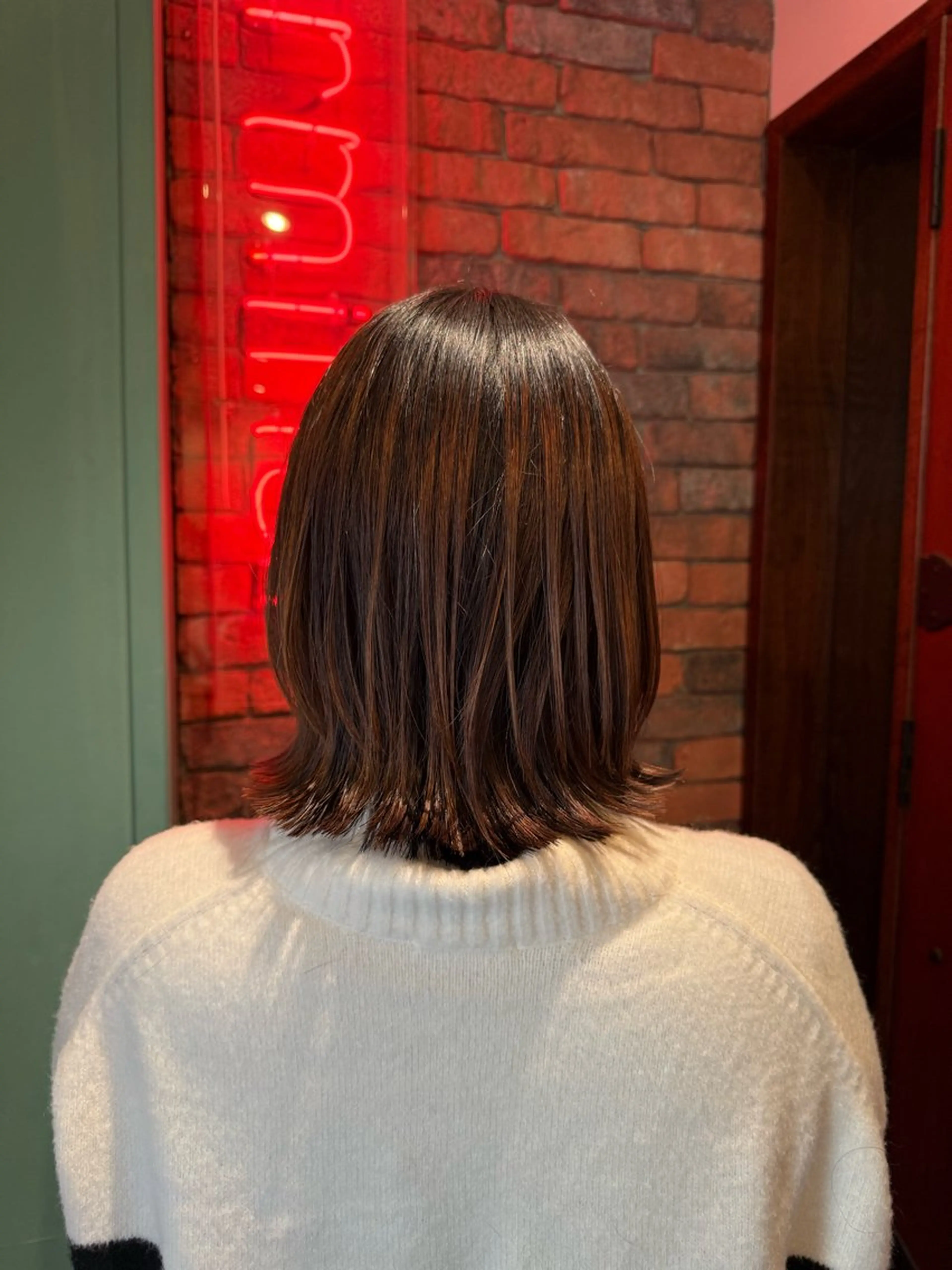 ミディアム 大石 優衣のヘアスタイル