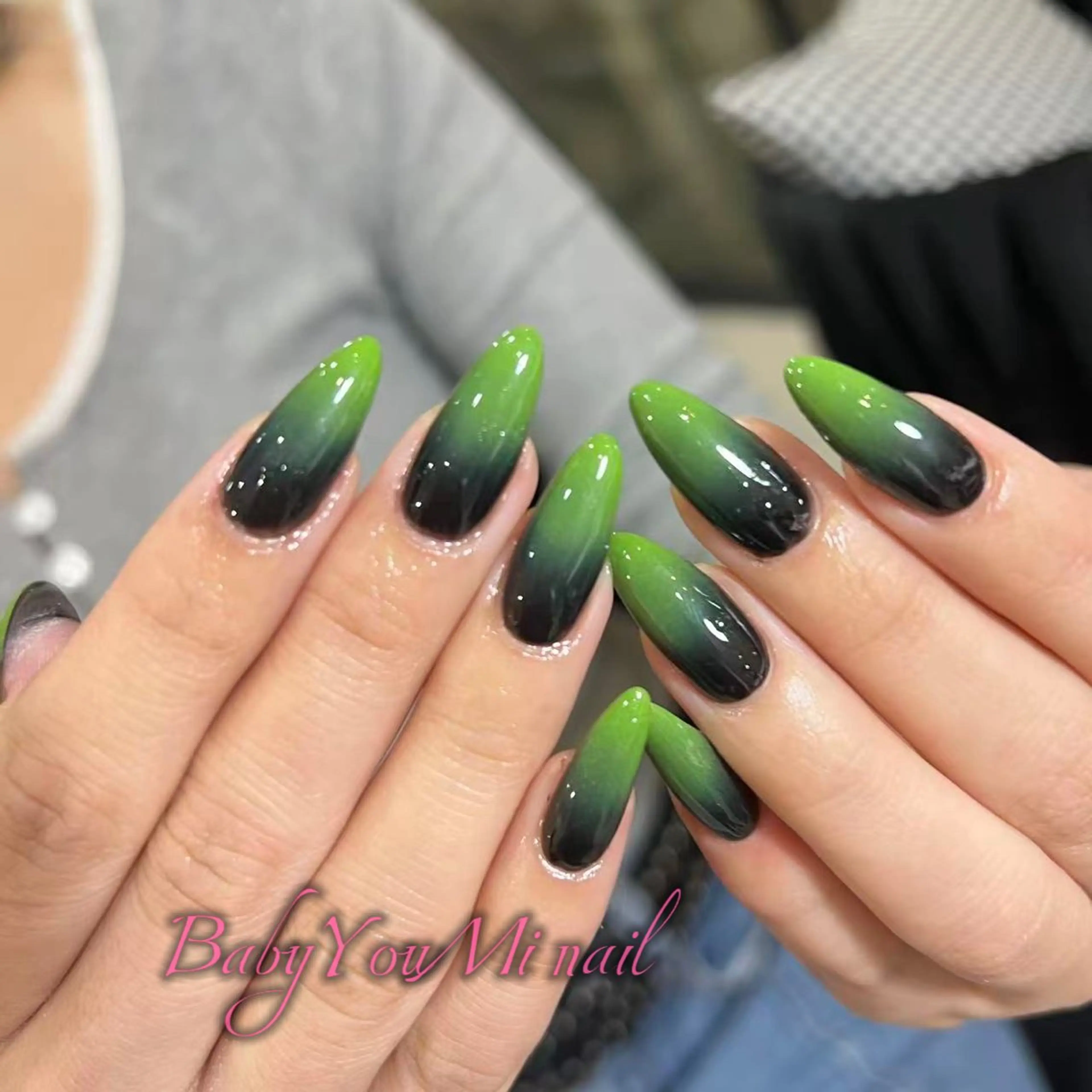 ネイル オーロラネイル フラワーネイル フットネイル フレンチネイル ジェルネイル ハンドネイル BabyYouMi ねねのネイルデザイン