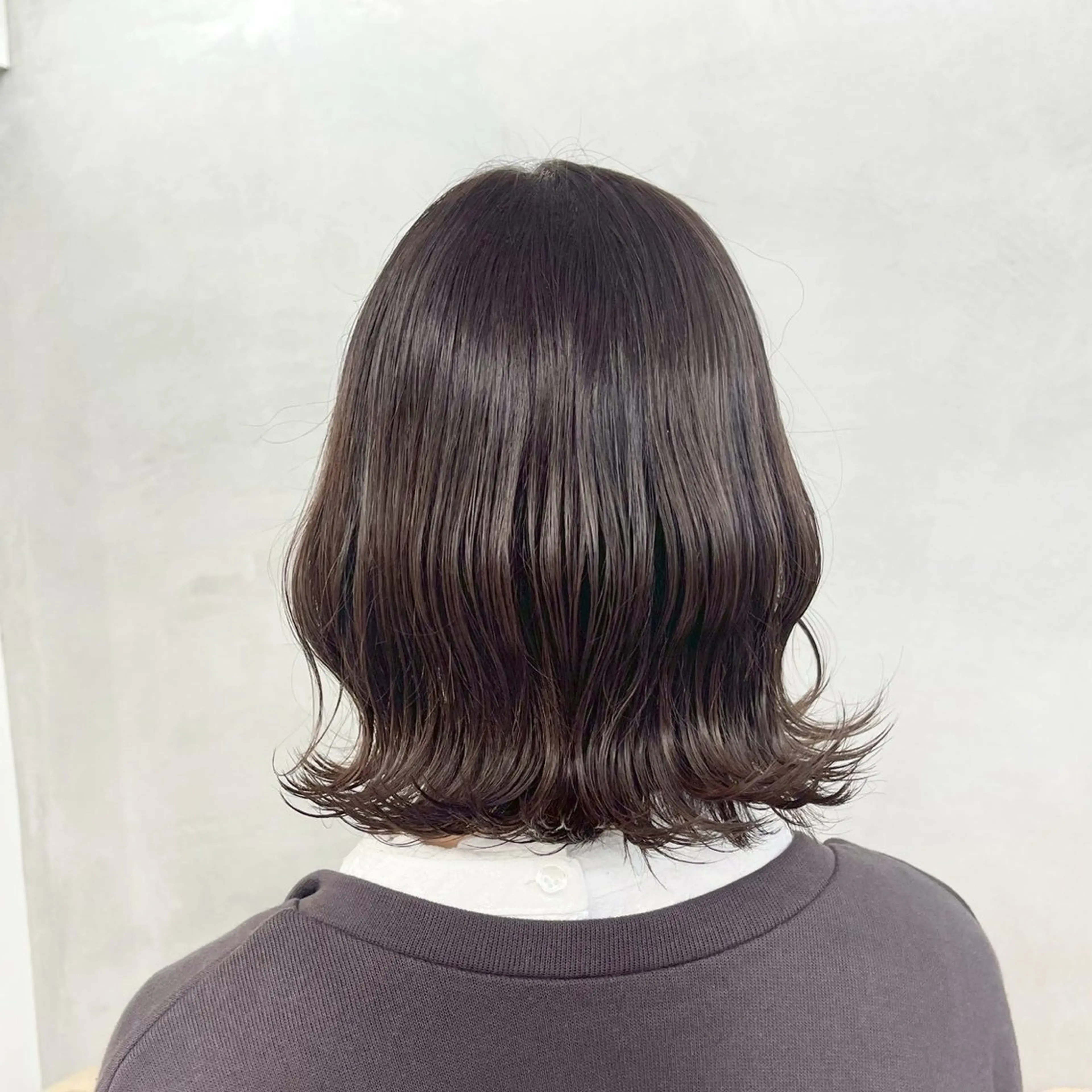 ミディアム カラー ブラウンカラー ナチュラルブラウン かみしー/艶カラー /ブラウンカラーのヘアスタイル