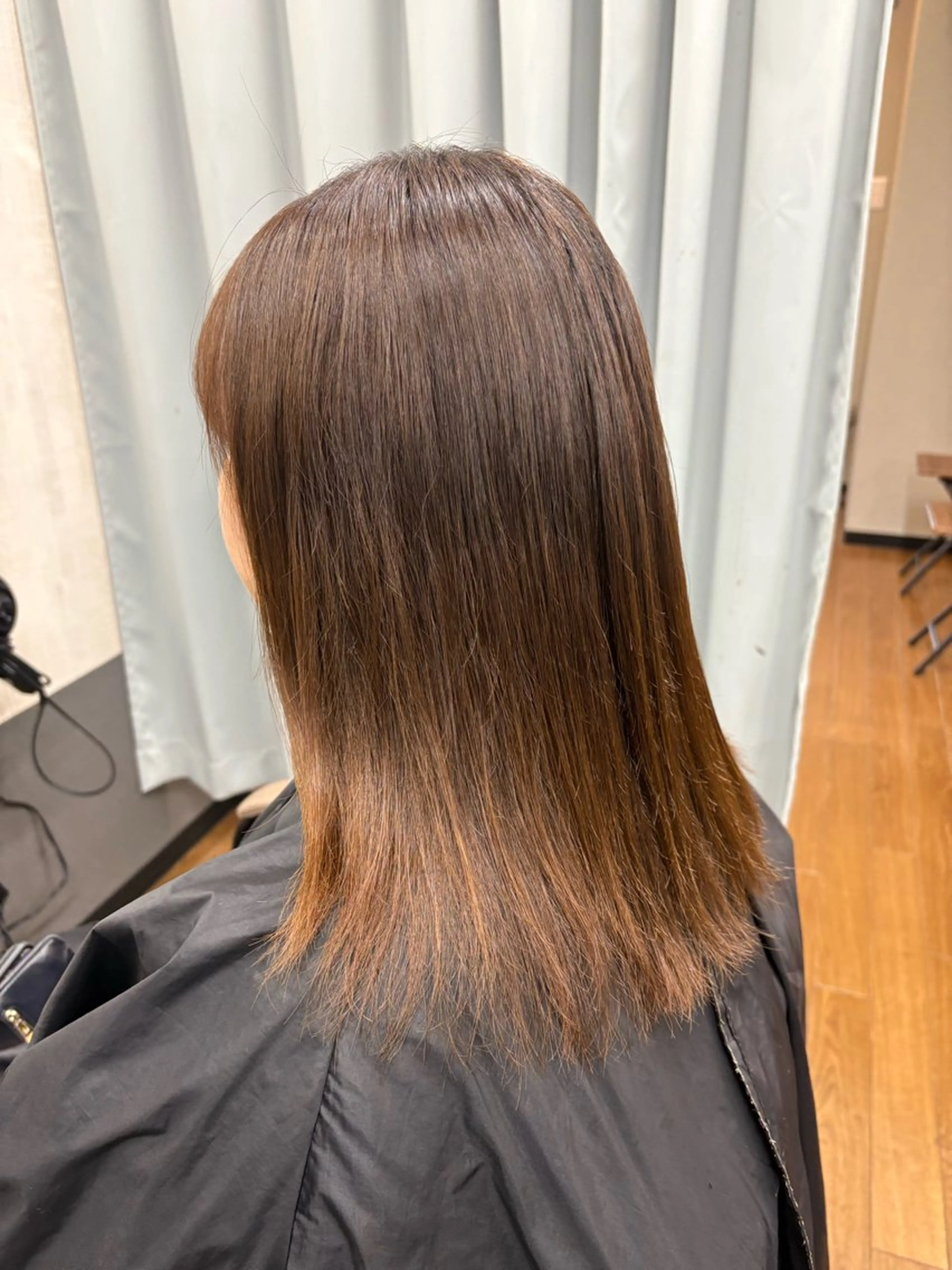 セミロング 縮毛矯正 TELA HAIR 幕張本郷所属・TELA HAIR 幕張本郷店　千尋のヘアスタイル