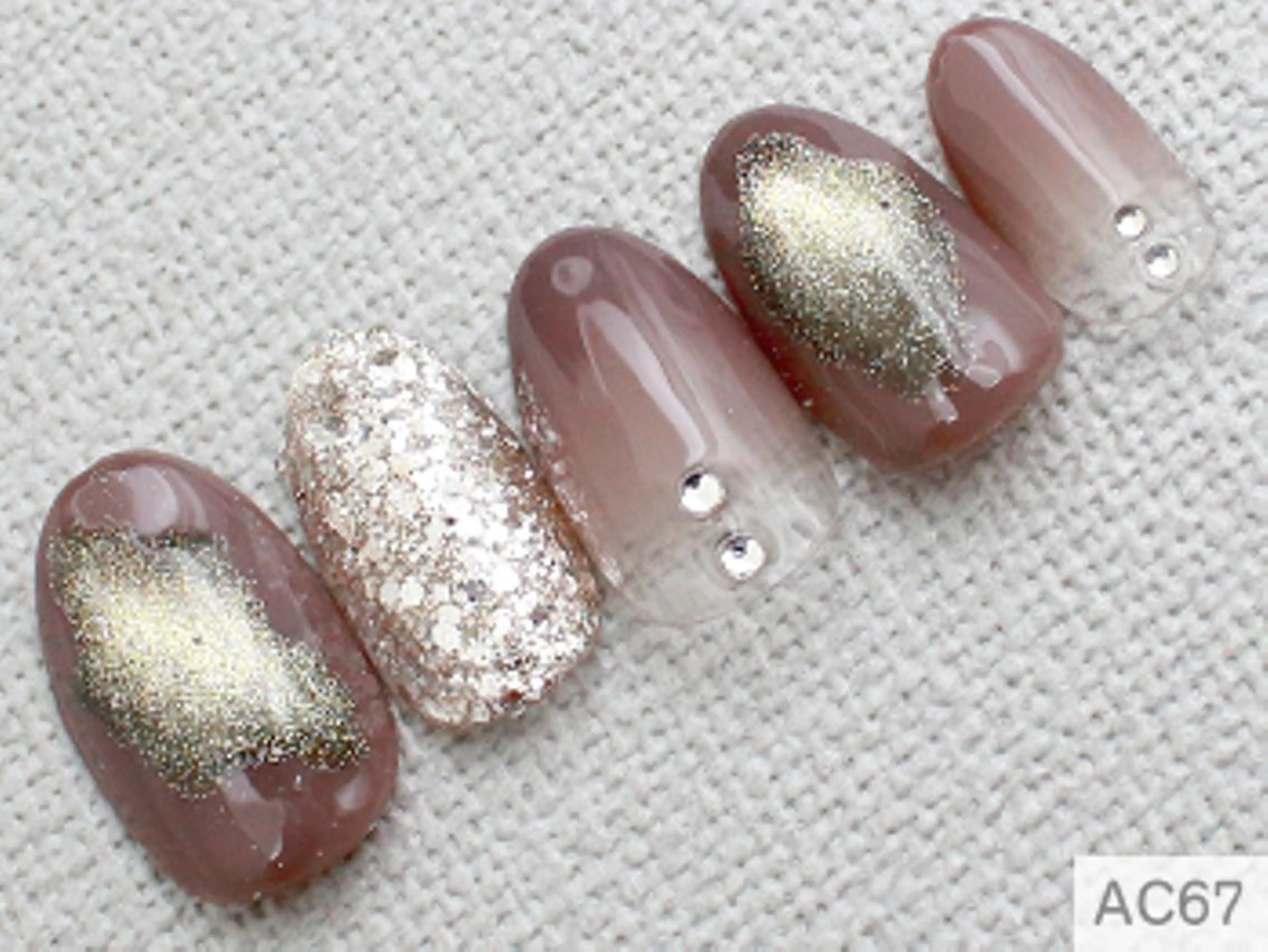 ネイル ジェルネイル マグネットネイル 🤍 Janのネイルデザイン