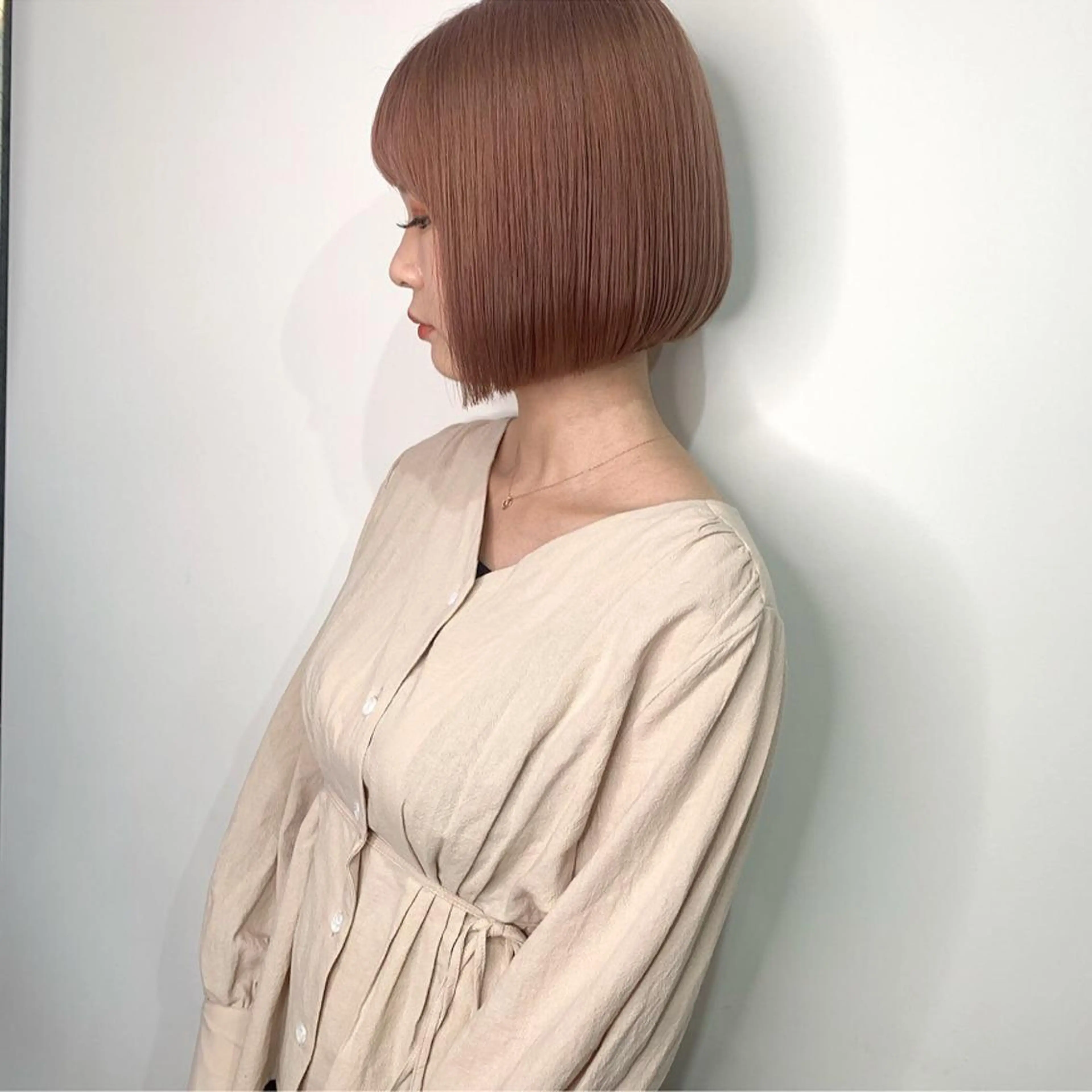 ショート 艶カラー/フェイス レイヤー/たむのヘアスタイル