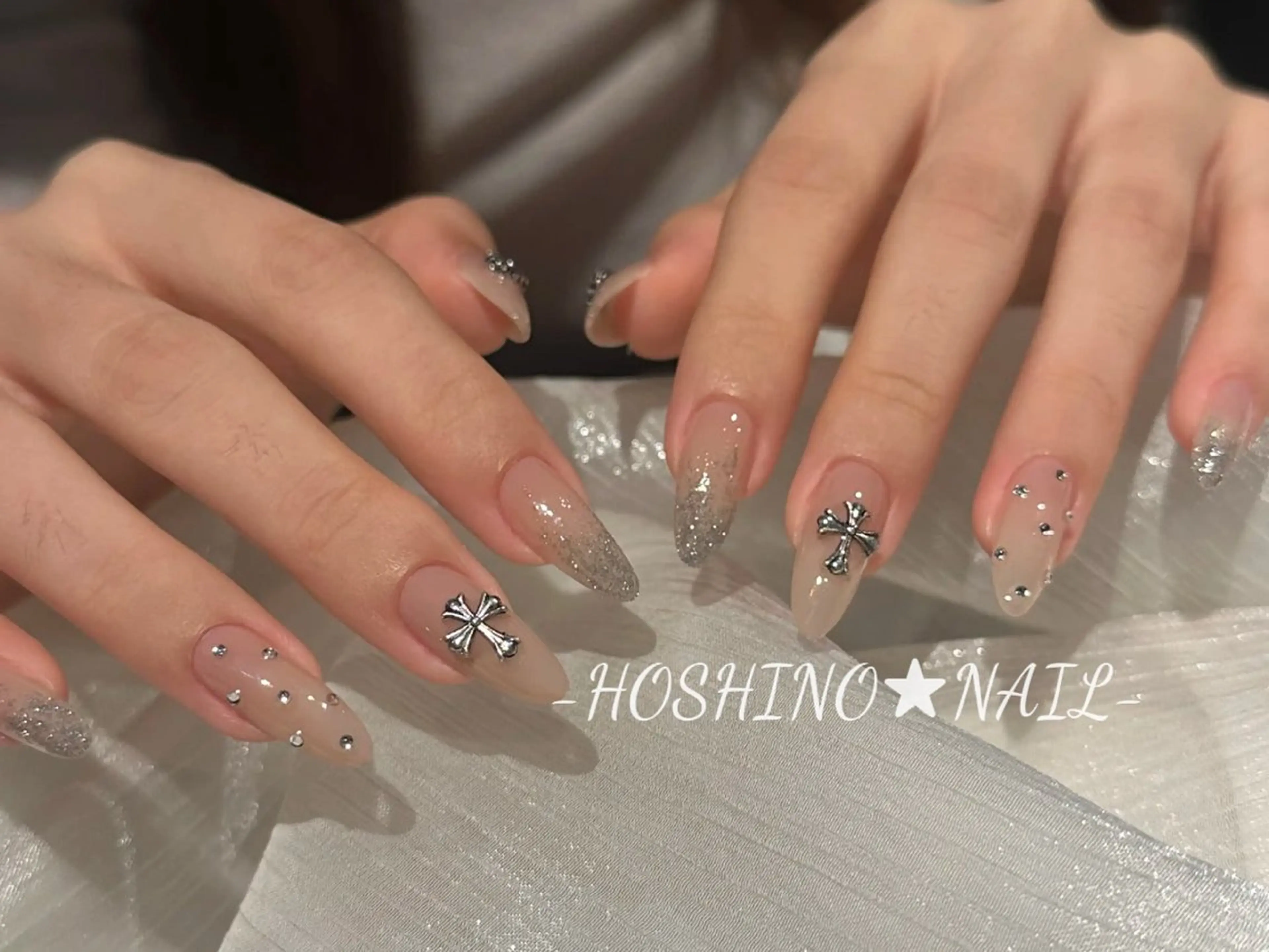 ネイル オーロラネイル チークネイル ドット フットネイル フレンチネイル ハンドネイル ★HOSHINO NAIL★新宿店のネイルデザイン