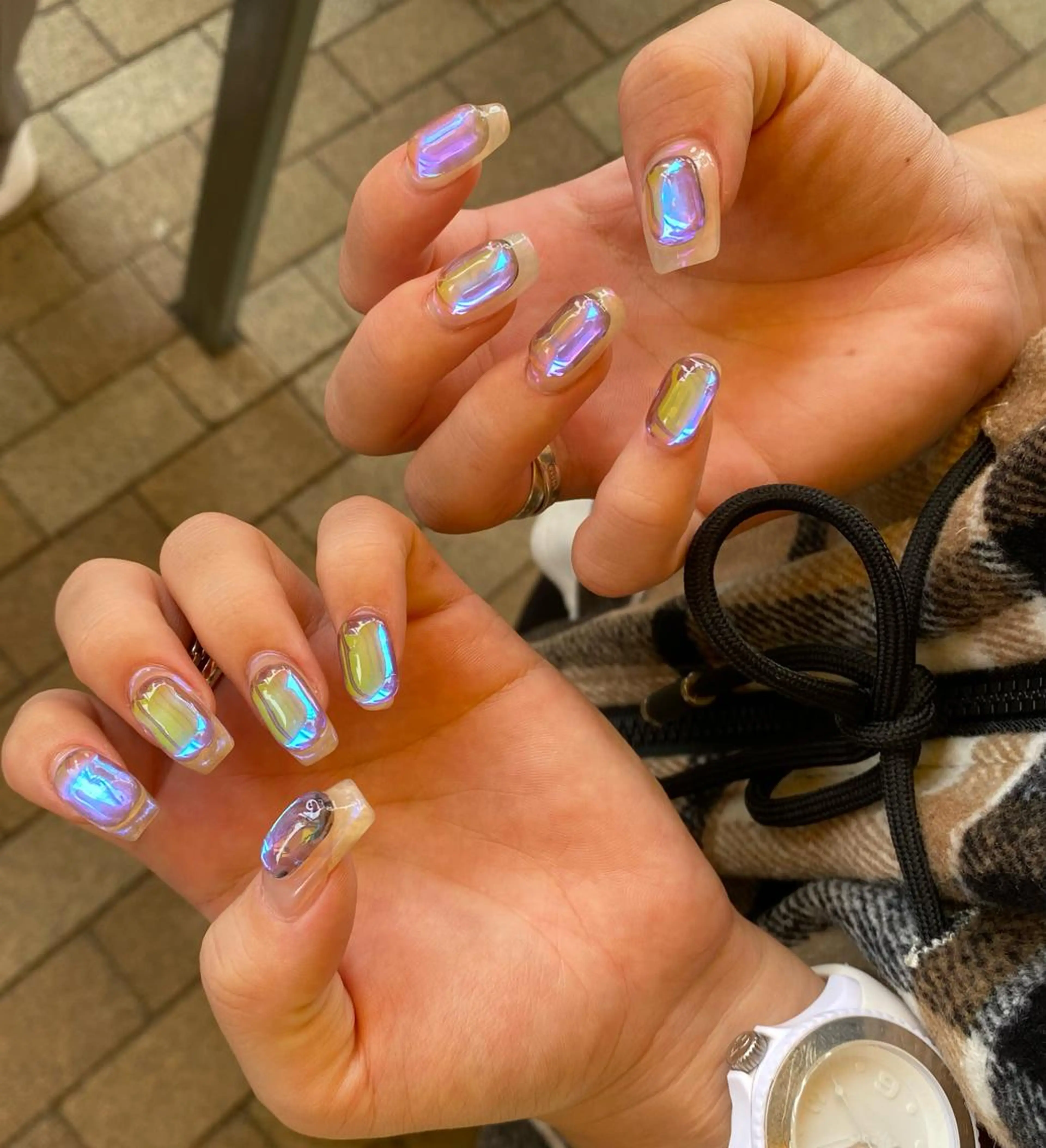 ショート カラー パーマ ヘアアレンジ メンズ キッズ ネイル マツエク・マツパ アイブロウ オーロラネイル 氷ネイル・うるうるネイル ミラーネイル ハンドネイル ハンドケア 今福鶴見ネイル 8(ｴｲﾄ)のネイルデザイン