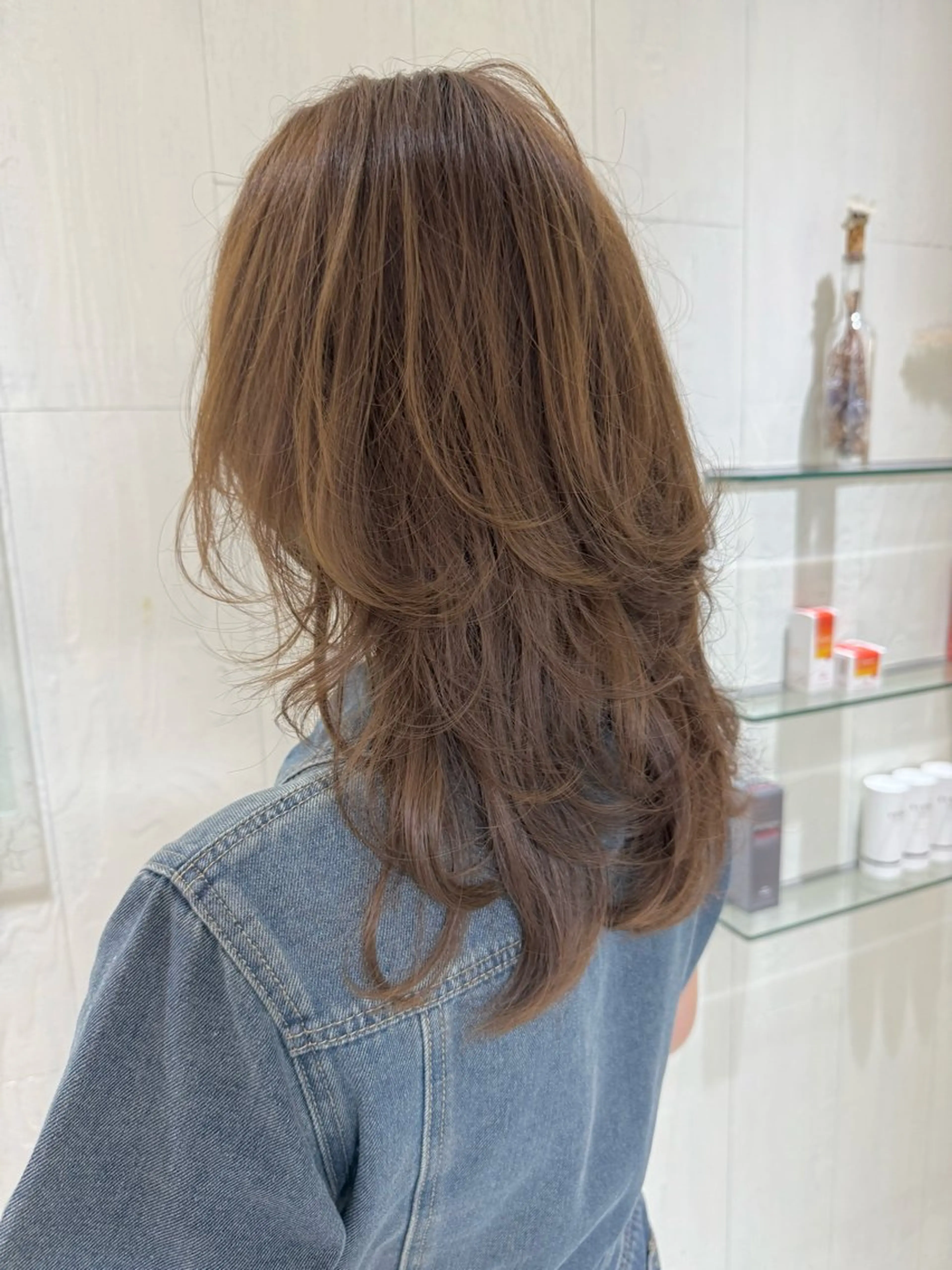 セミロング カラー ブラウンカラー 透明感カラー ナチュラルブラウン くびれヘア レイヤーカット カット ヘアカラー トリートメント 河合秀明/ショート /ボブ/レイヤーのヘアスタイル