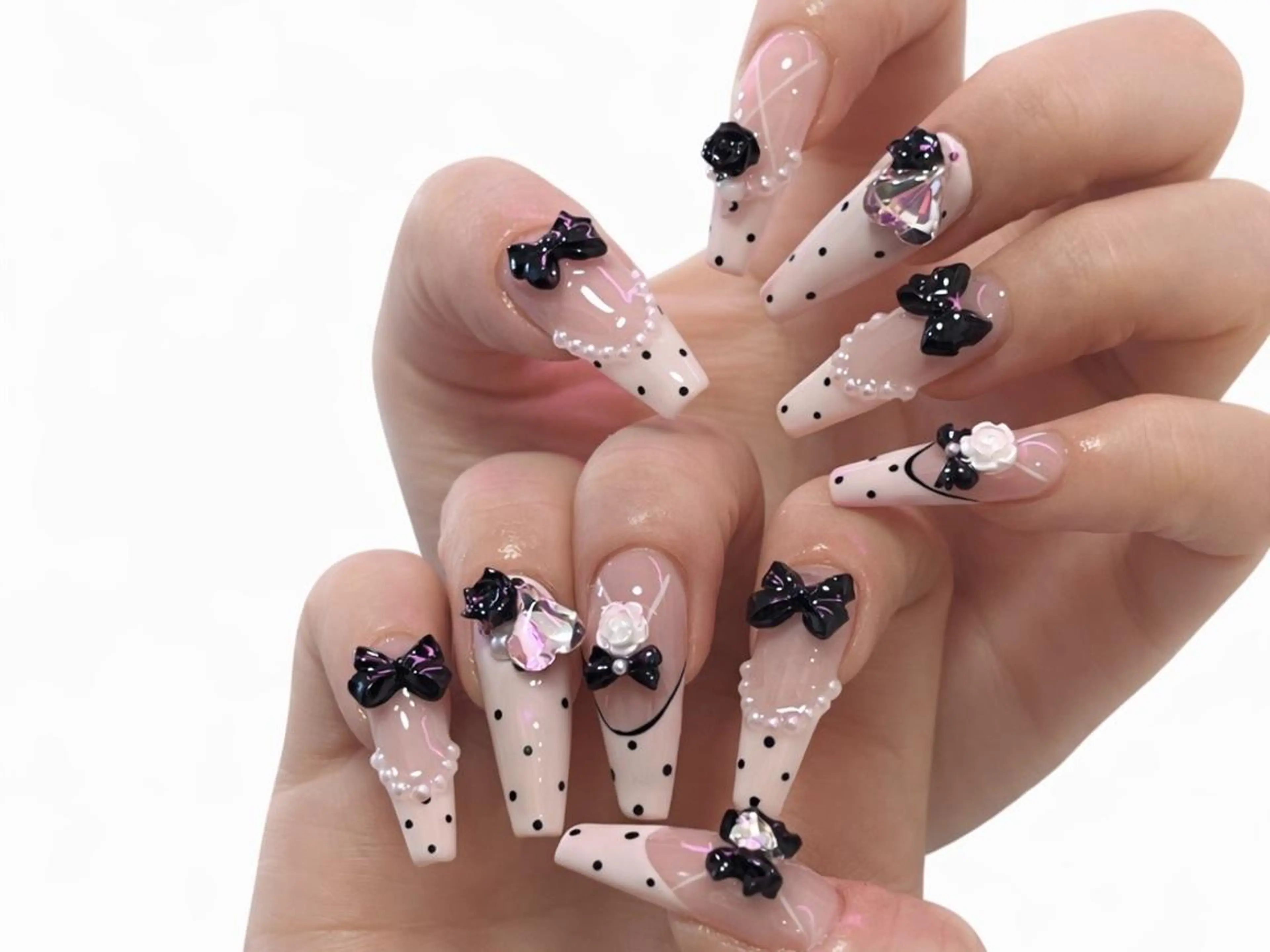 ネイル オーロラネイル 長さ出し フットネイル フレンチネイル ジェルネイル ハンドネイル YUNA Belle Nail 池袋のネイルデザイン