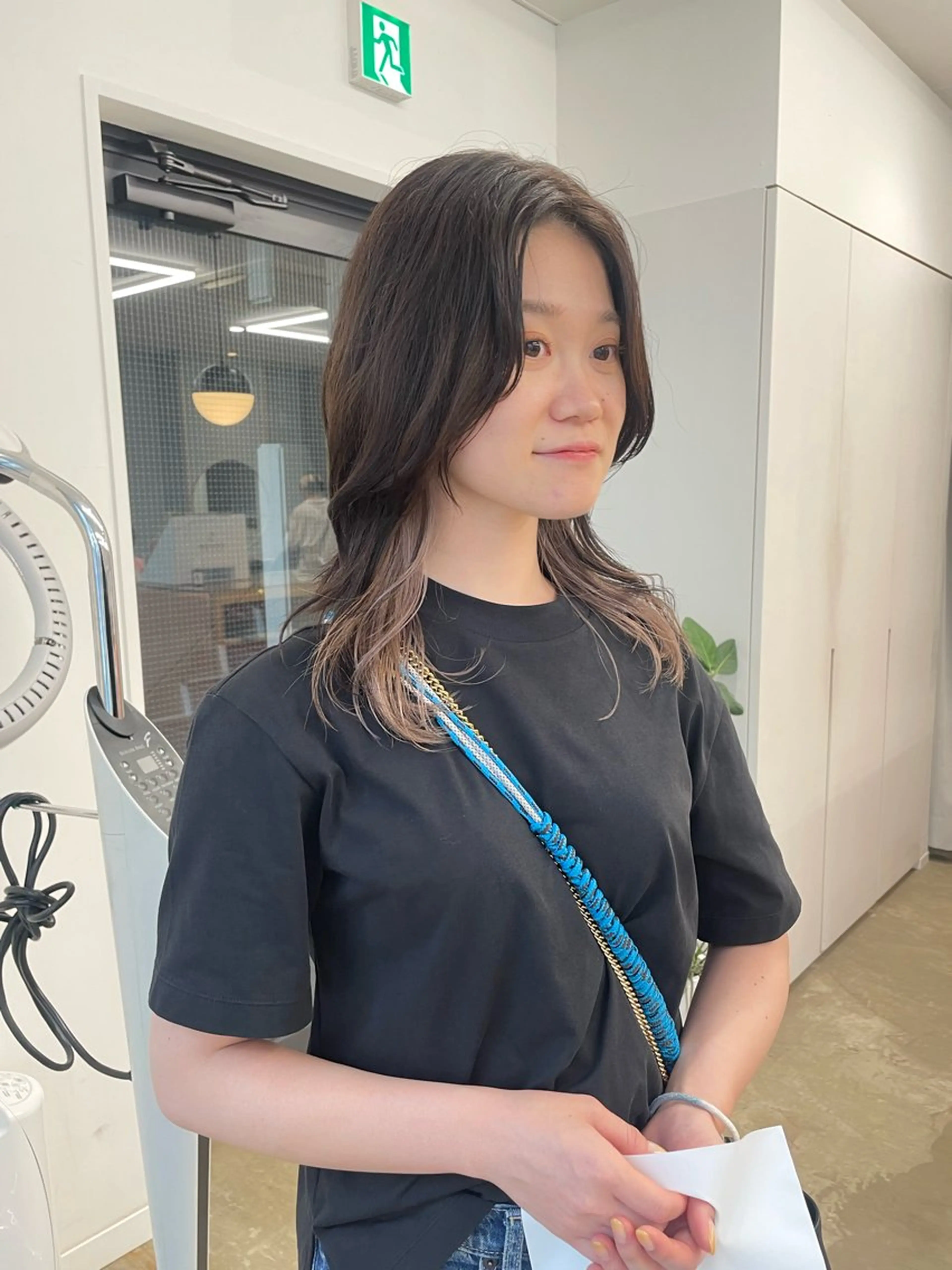 ミディアム カラー pole所属・【pole】 minaのヘアスタイル