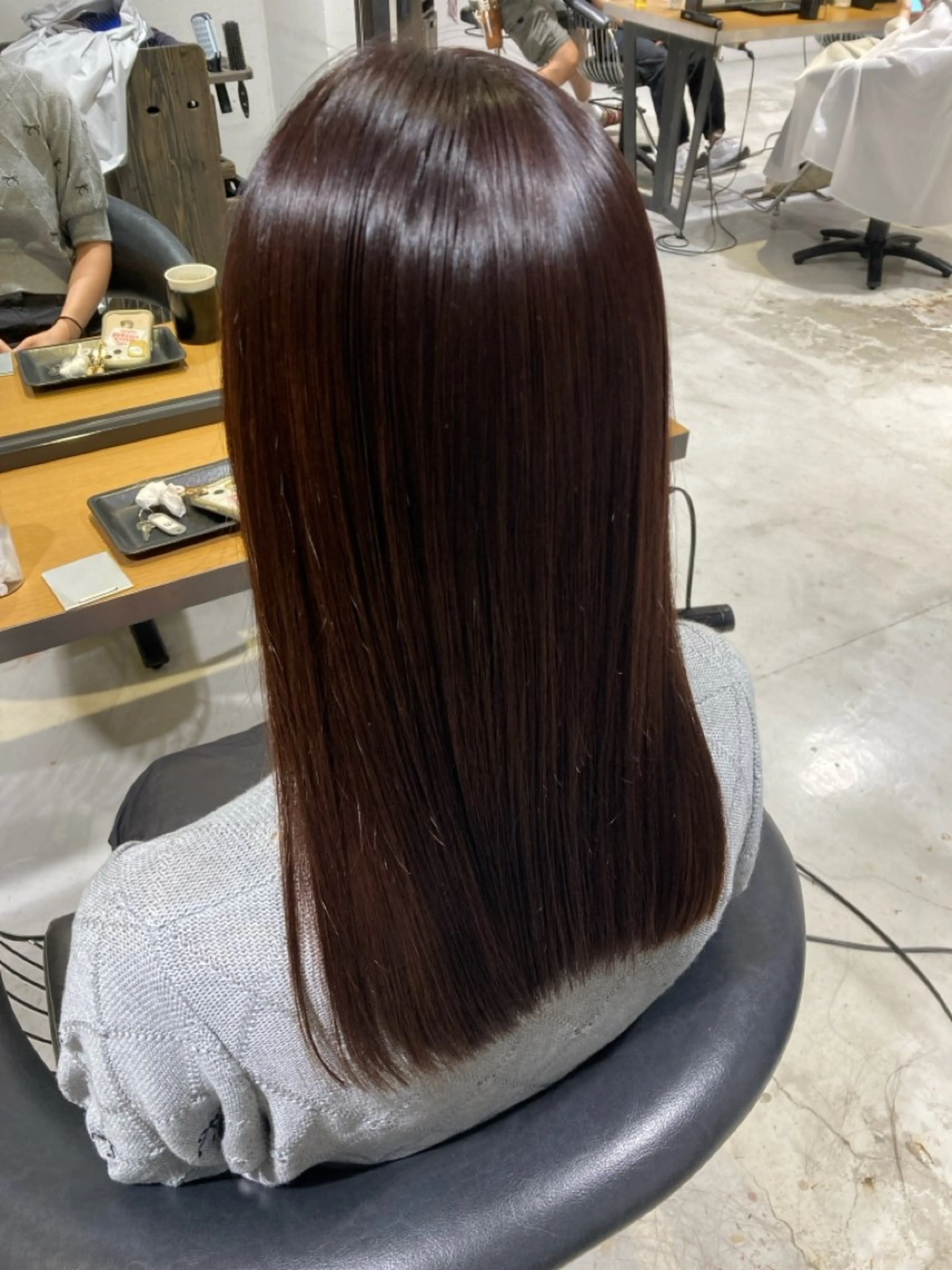 セミロング カラー ブラウンカラー ココアブラウン 伊藤 裕太郎のヘアスタイル