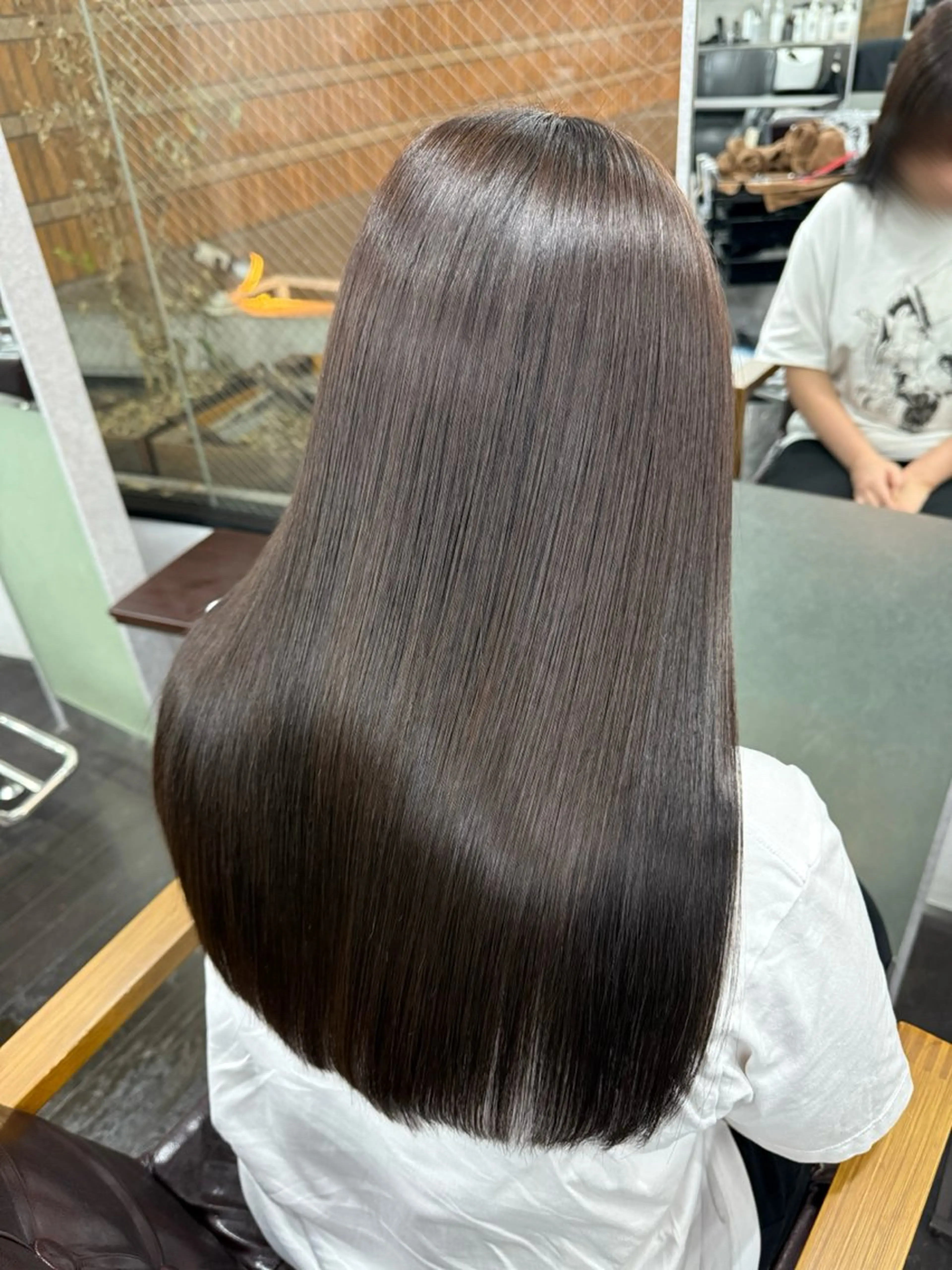 ロング カラー ブリーチ ブラウンカラー 透明感カラー ブリーチなしカラー 【ili心斎橋】 🐰清水 梨央🤍のヘアスタイル