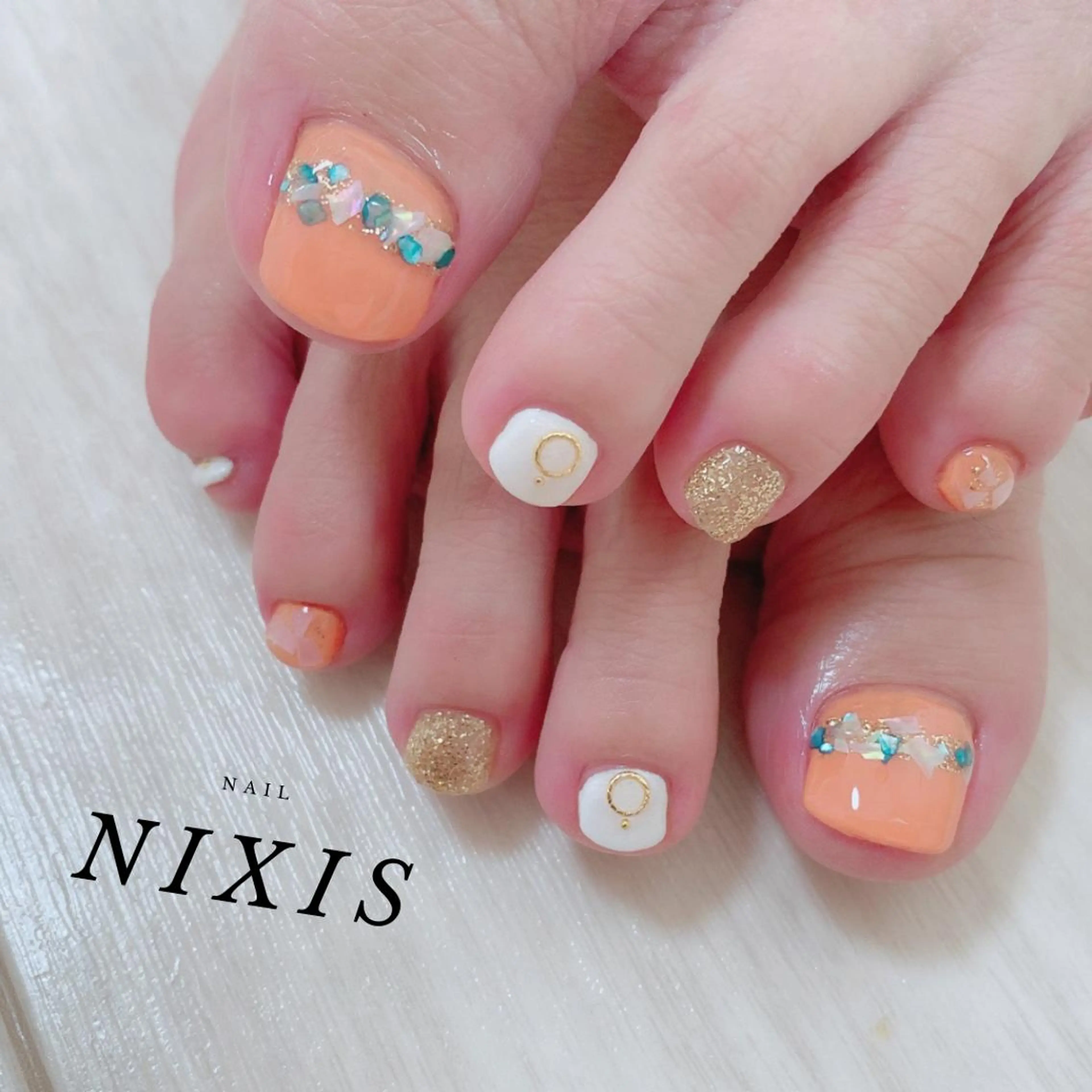 ネイル 大人キレイ 𝑁𝑖𝑥𝑖𝑠のネイルデザイン