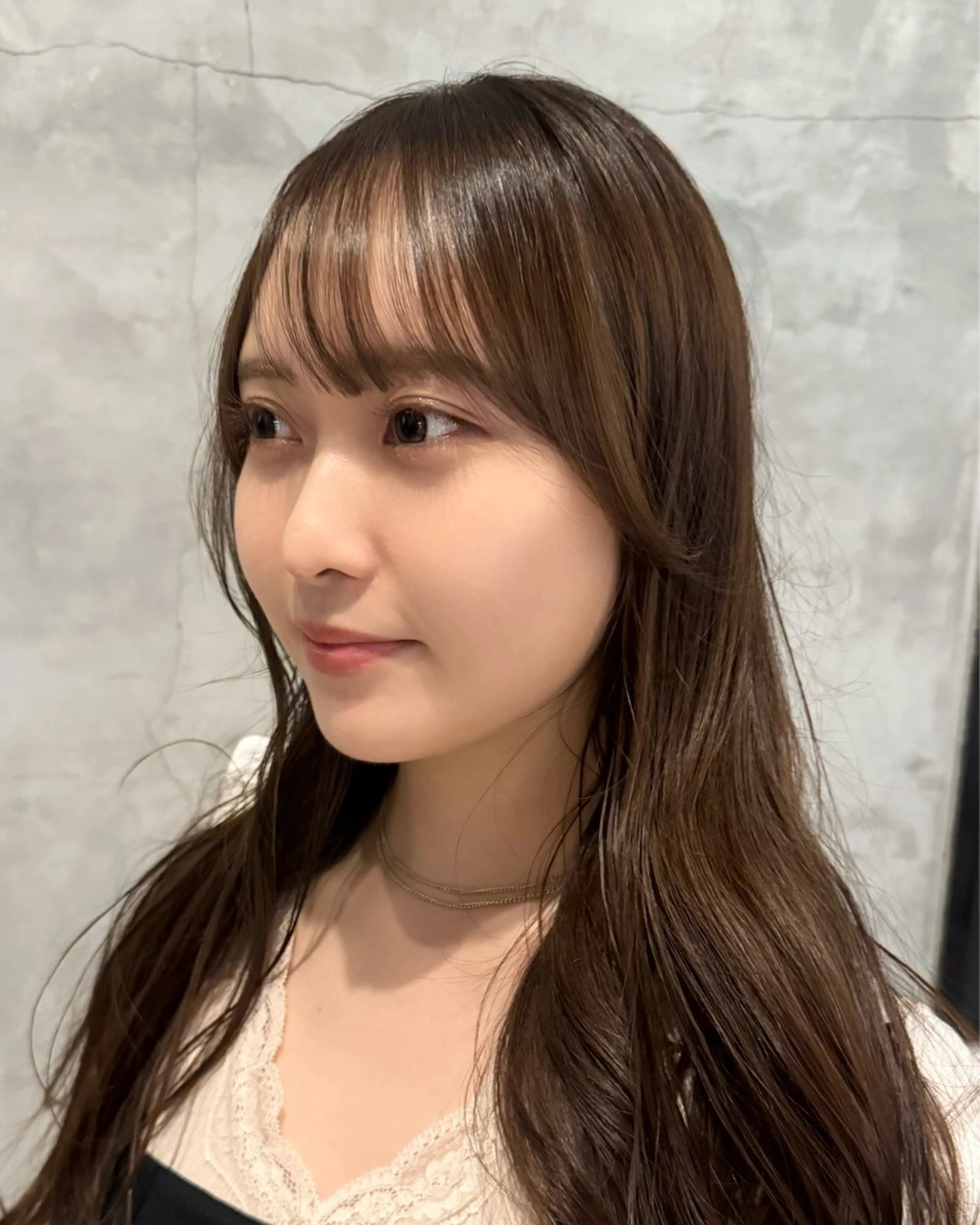 ロング カラー ベージュカラー 透明感カラー オリーブベージュ 顔周りカット 似合わせカット カット ヘアカラー トリートメント レイヤー/透明感/ 顔周り/kana🩰のヘアスタイル