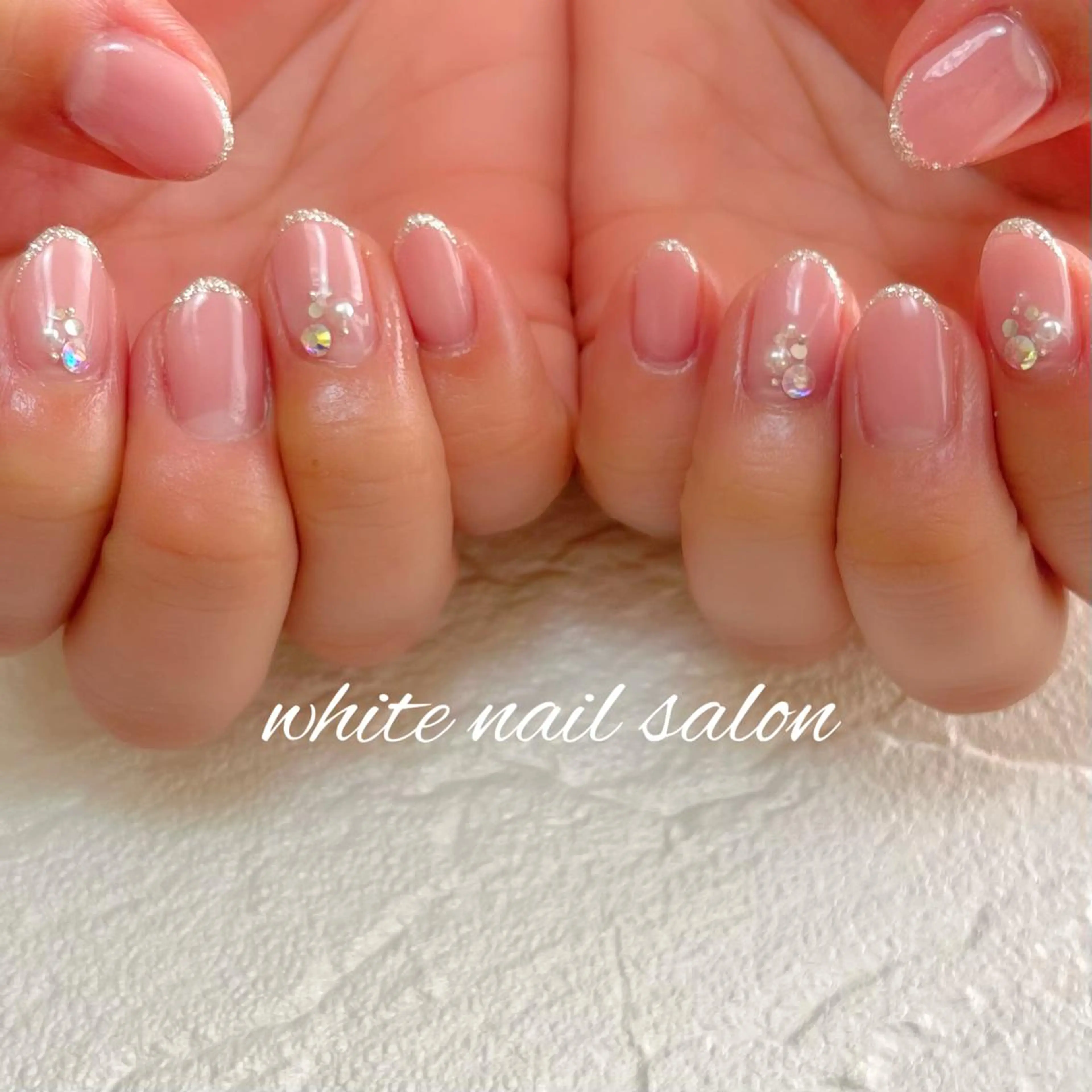 ネイル フットネイル ジェルネイル ハードジェル ラメ(グリッター) 持ち込み ハンドネイル white nail salonのネイルデザイン