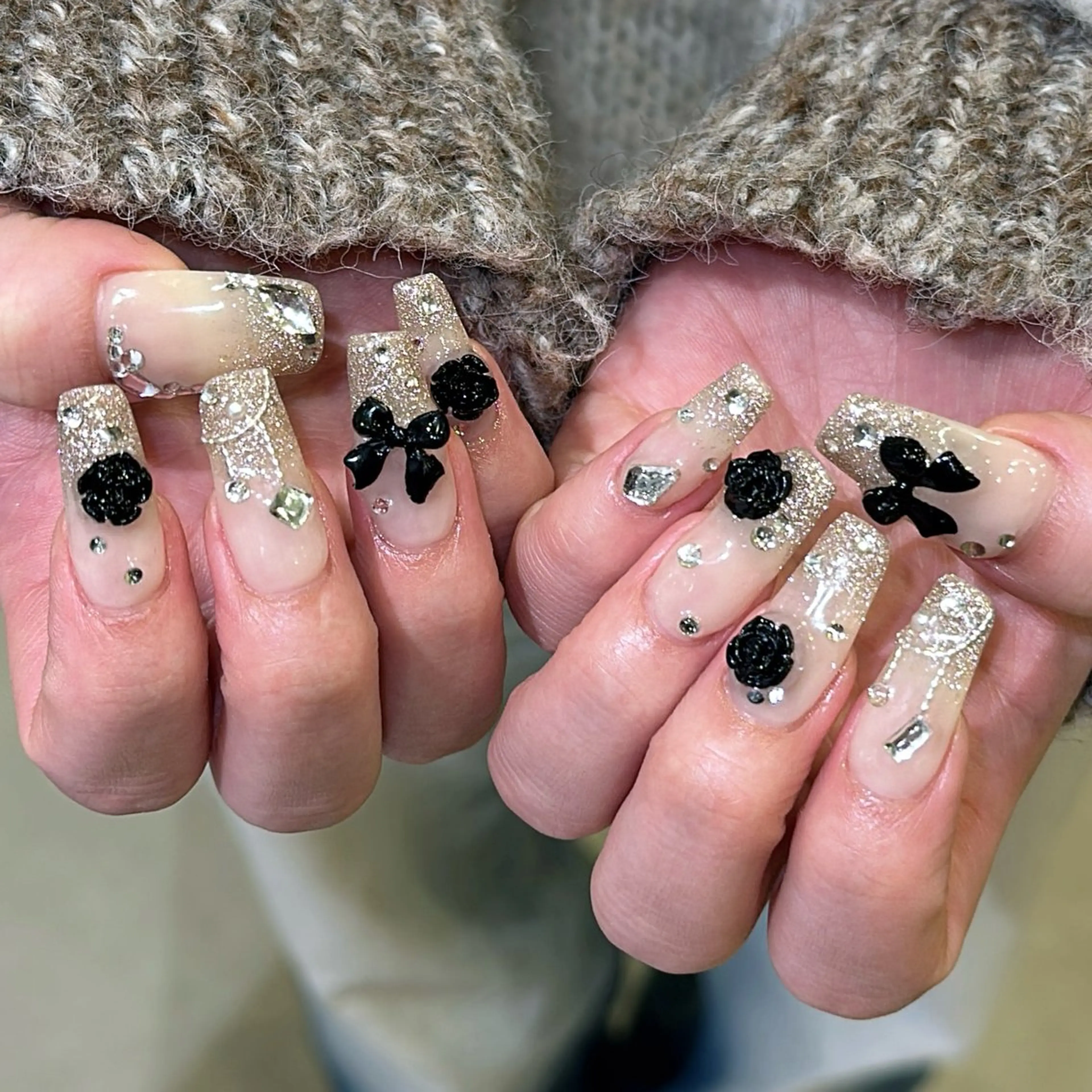 ネイル ハンドネイル 👽個性派ネイル🎀 komachiのヘアスタイル