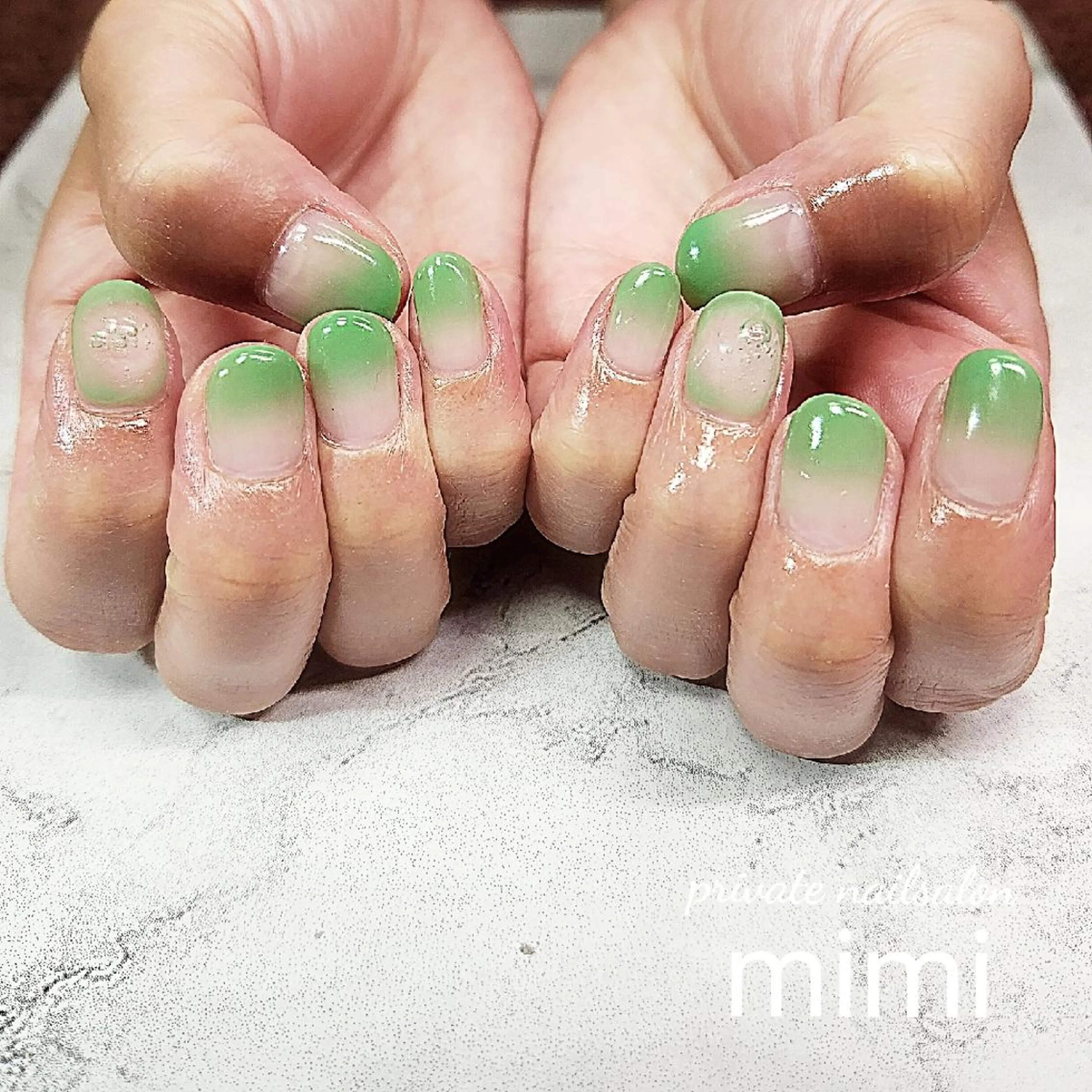 ネイル シンプルネイル 博多ネイル ｍｉｍｉのネイルデザイン