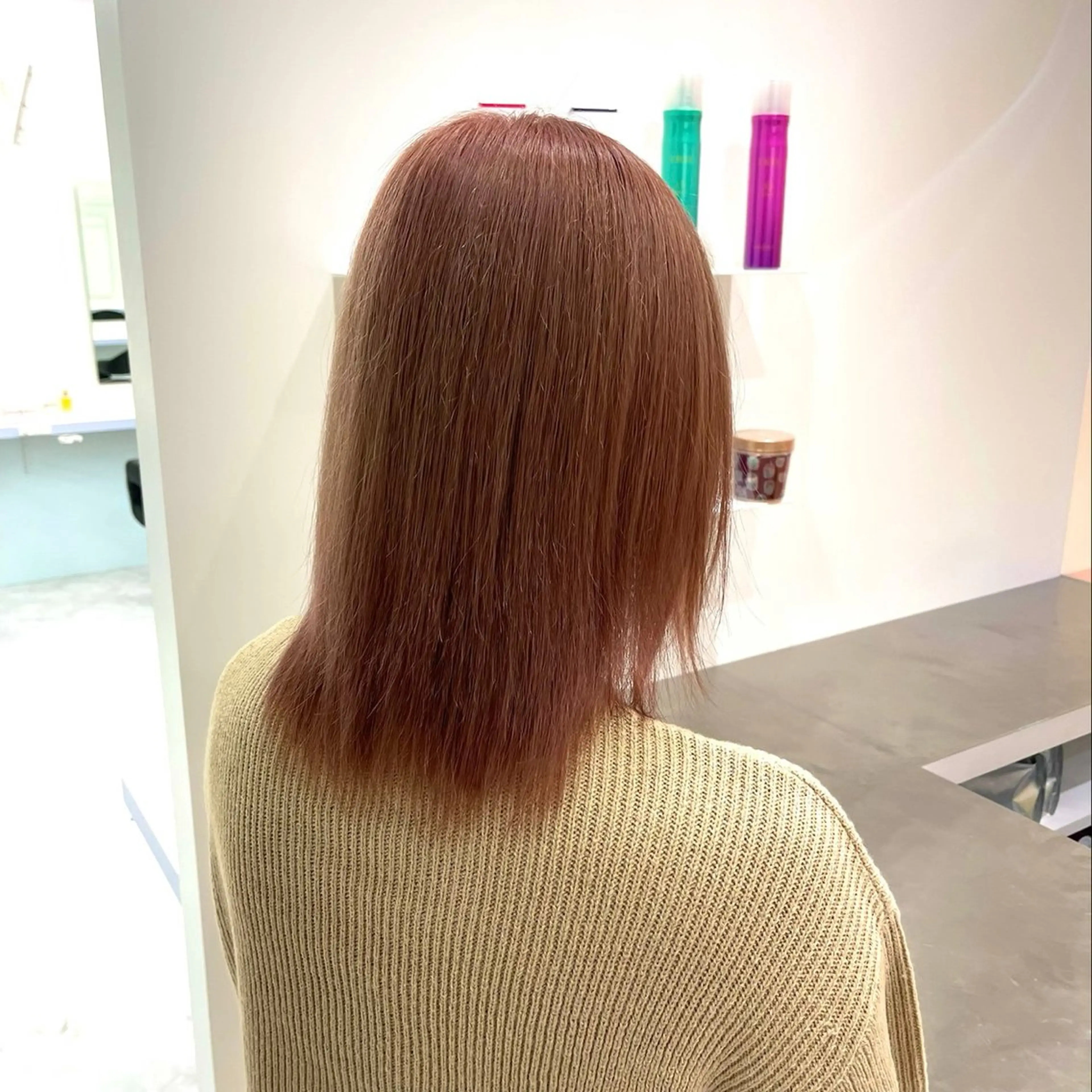 ミディアム カラー パーマ ヘアアレンジ メンズ 🤍透明感カラー🤍 ブリーチ🤍AINEのヘアスタイル