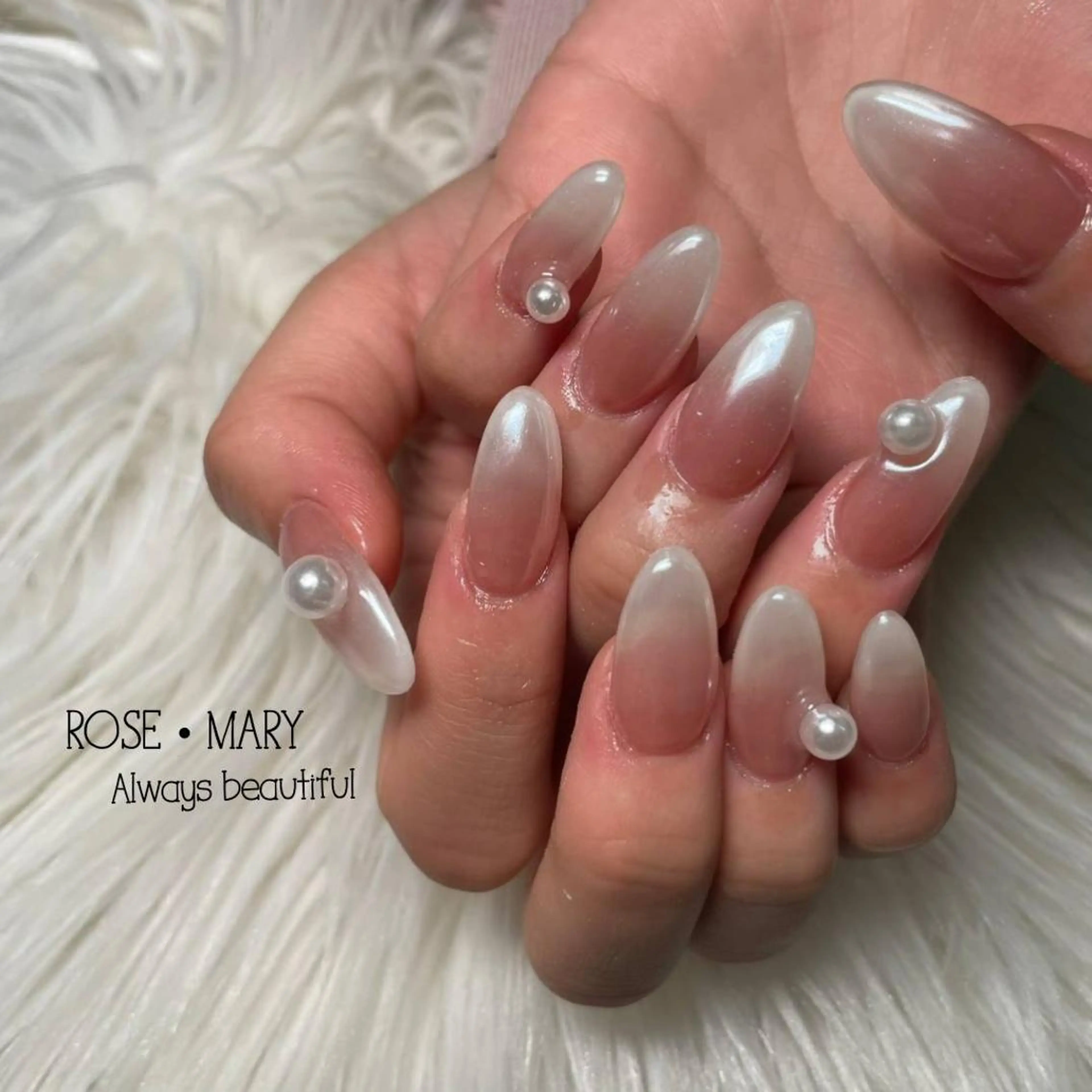 ネイル ハンドネイル ROSE・ MARY 鈴木のネイルデザイン