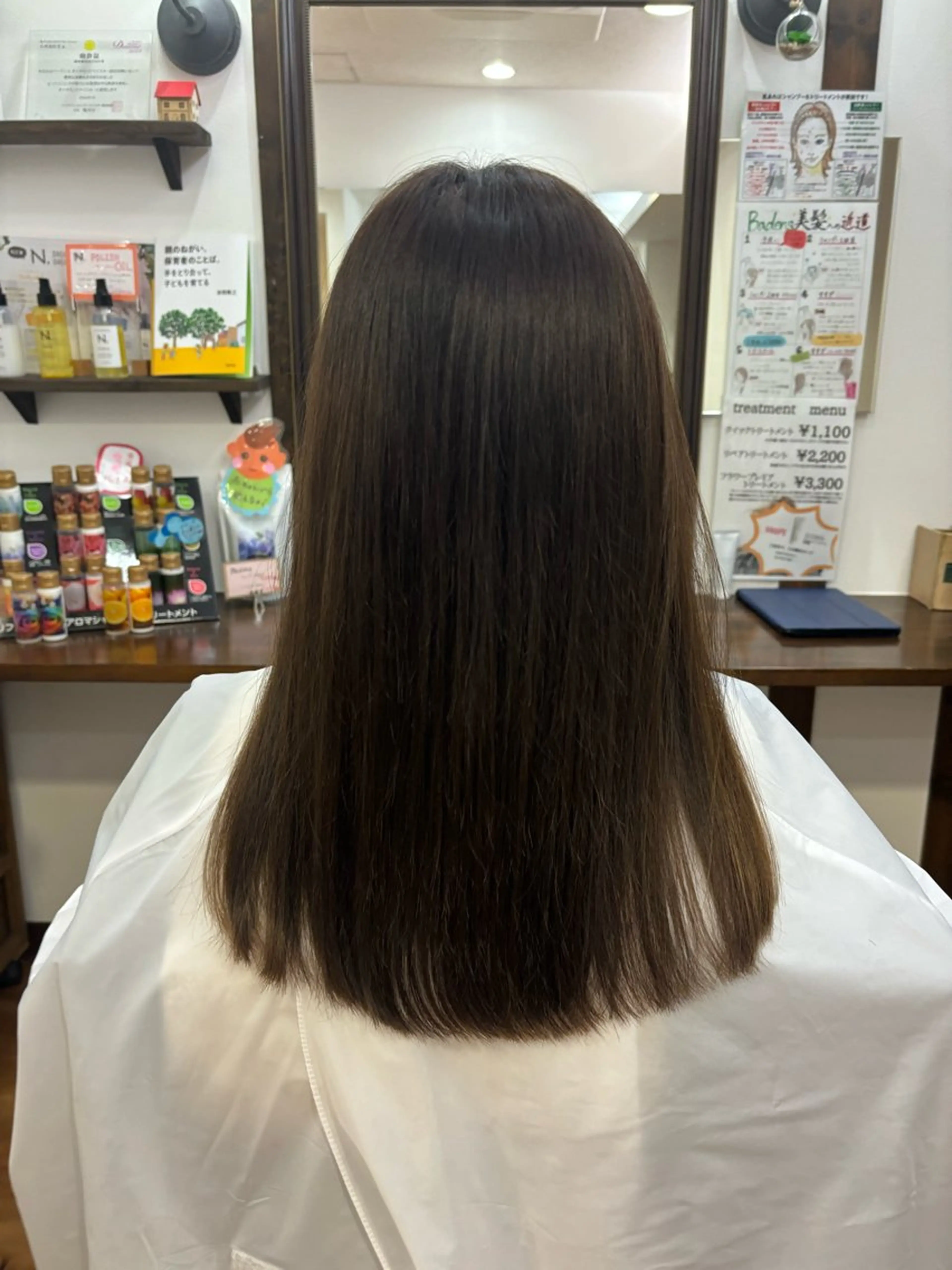 セミロング flower所属・奥井 姫華のヘアスタイル