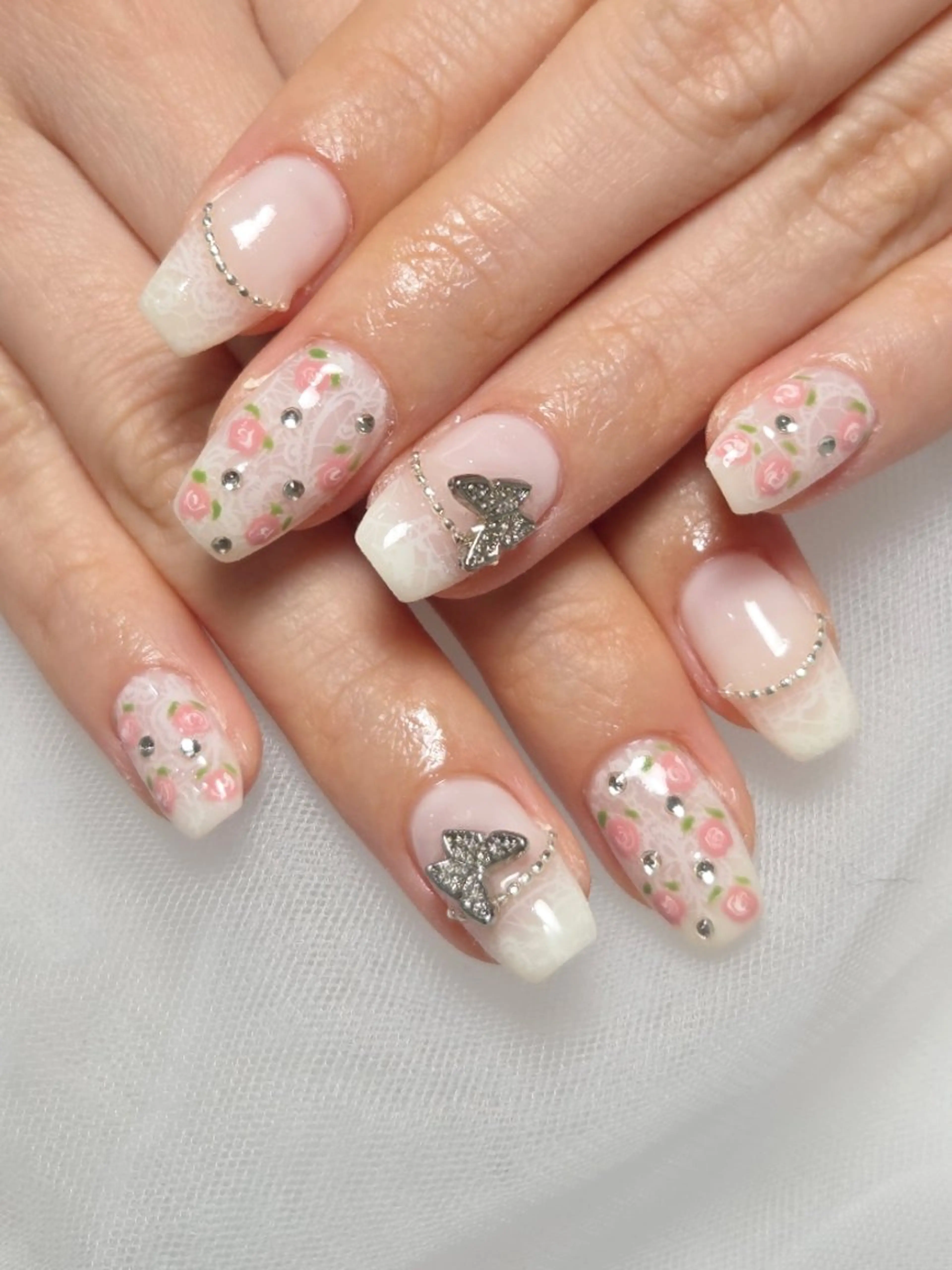 ネイル ハンドネイル Ugirl Nail Seikaのネイルデザイン