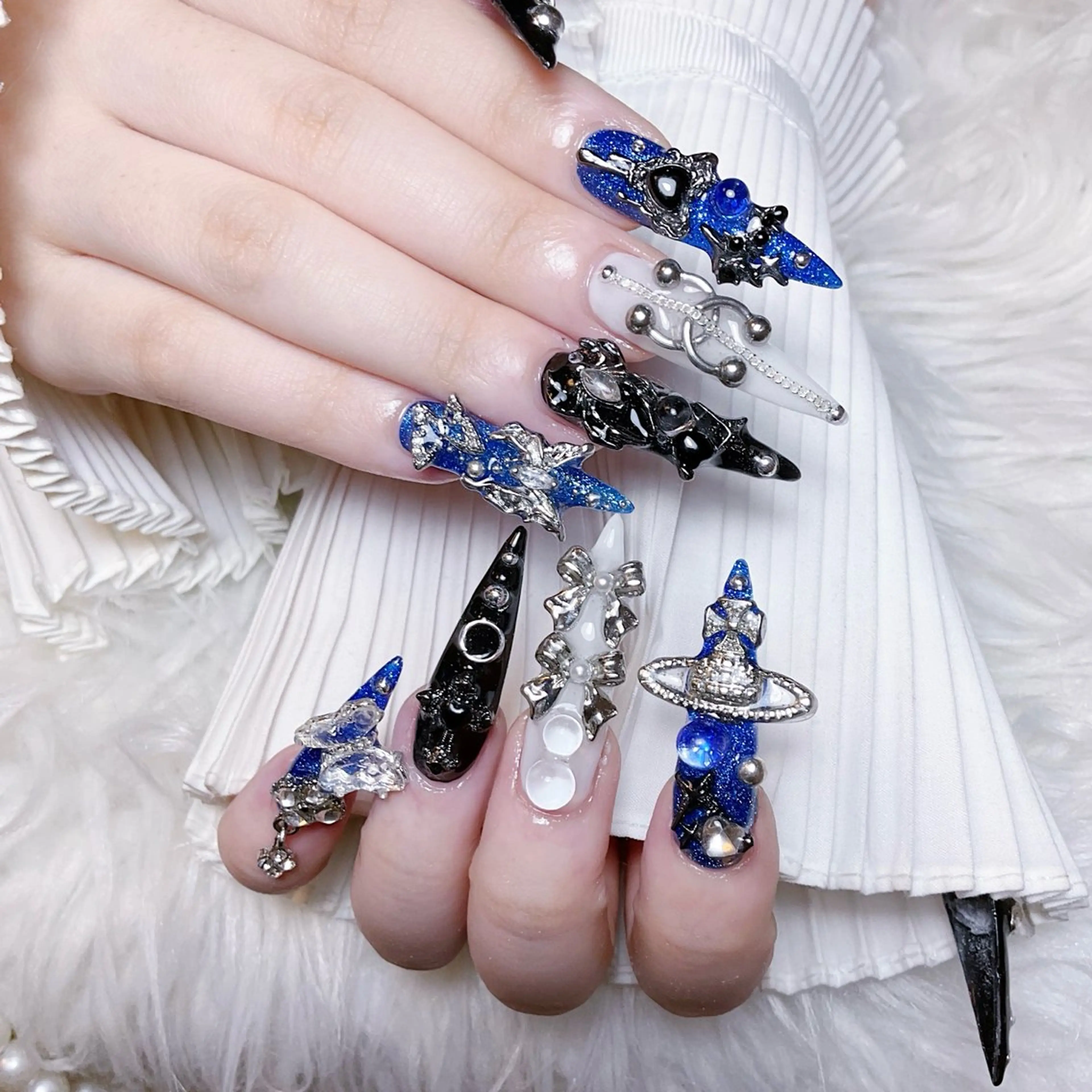 ネイル ハンドネイル 🌈Yun nail hyejin💋のネイルデザイン