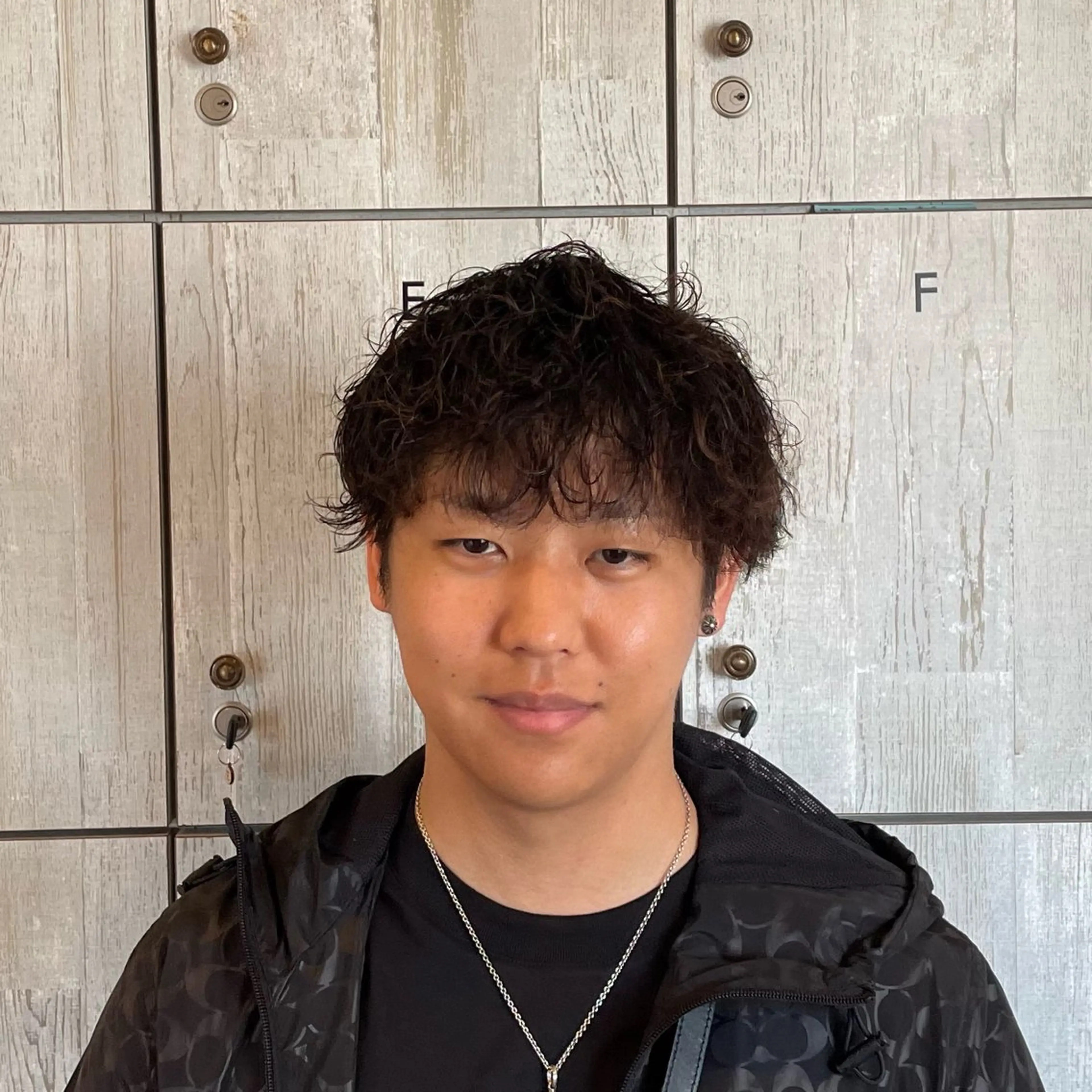 メンズ カット パーマ 夏向/ハイトーン /パーマのヘアスタイル