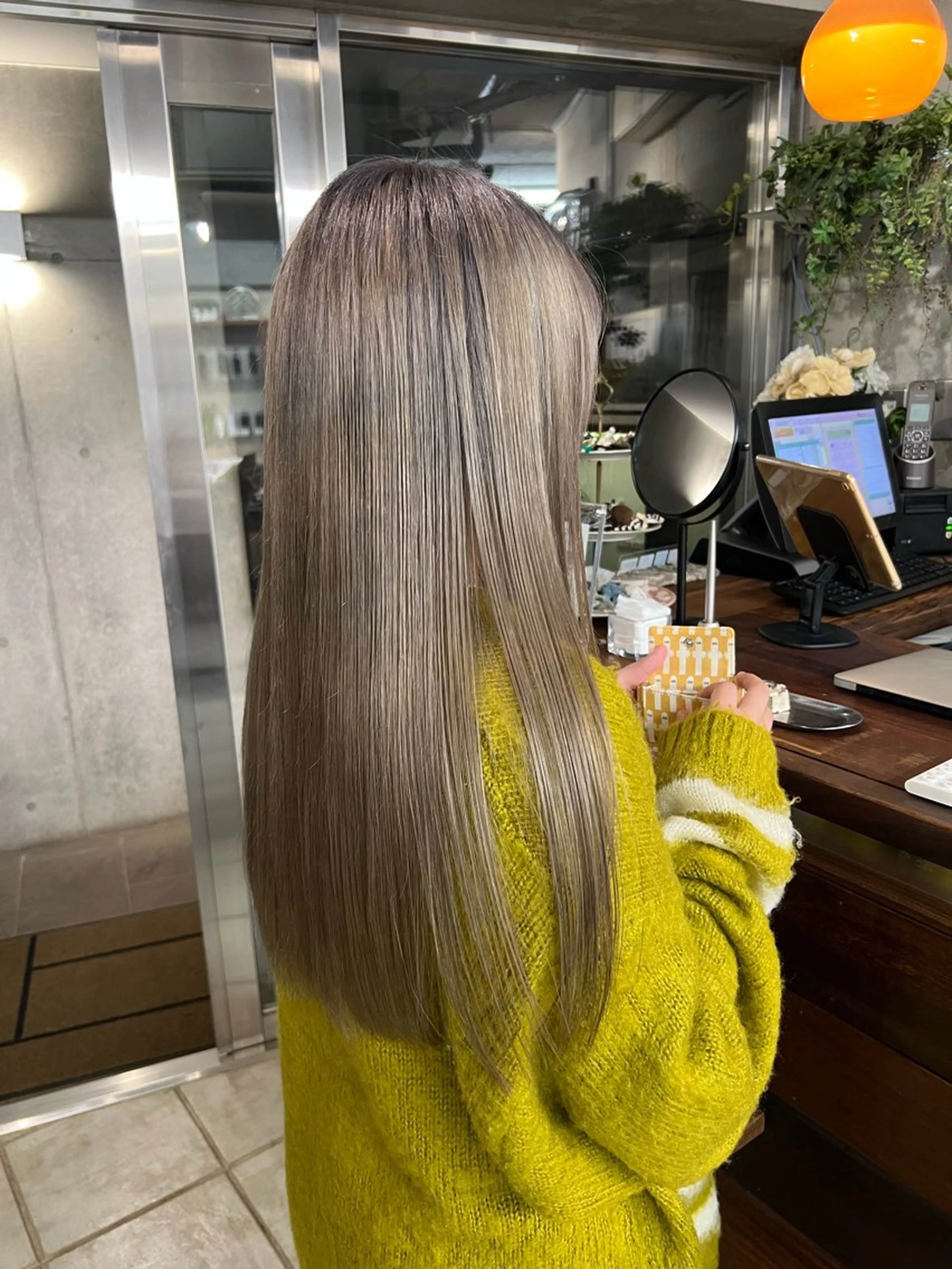 ロング 土田かほ/本日🈳 透明感カラー🍃のヘアスタイル