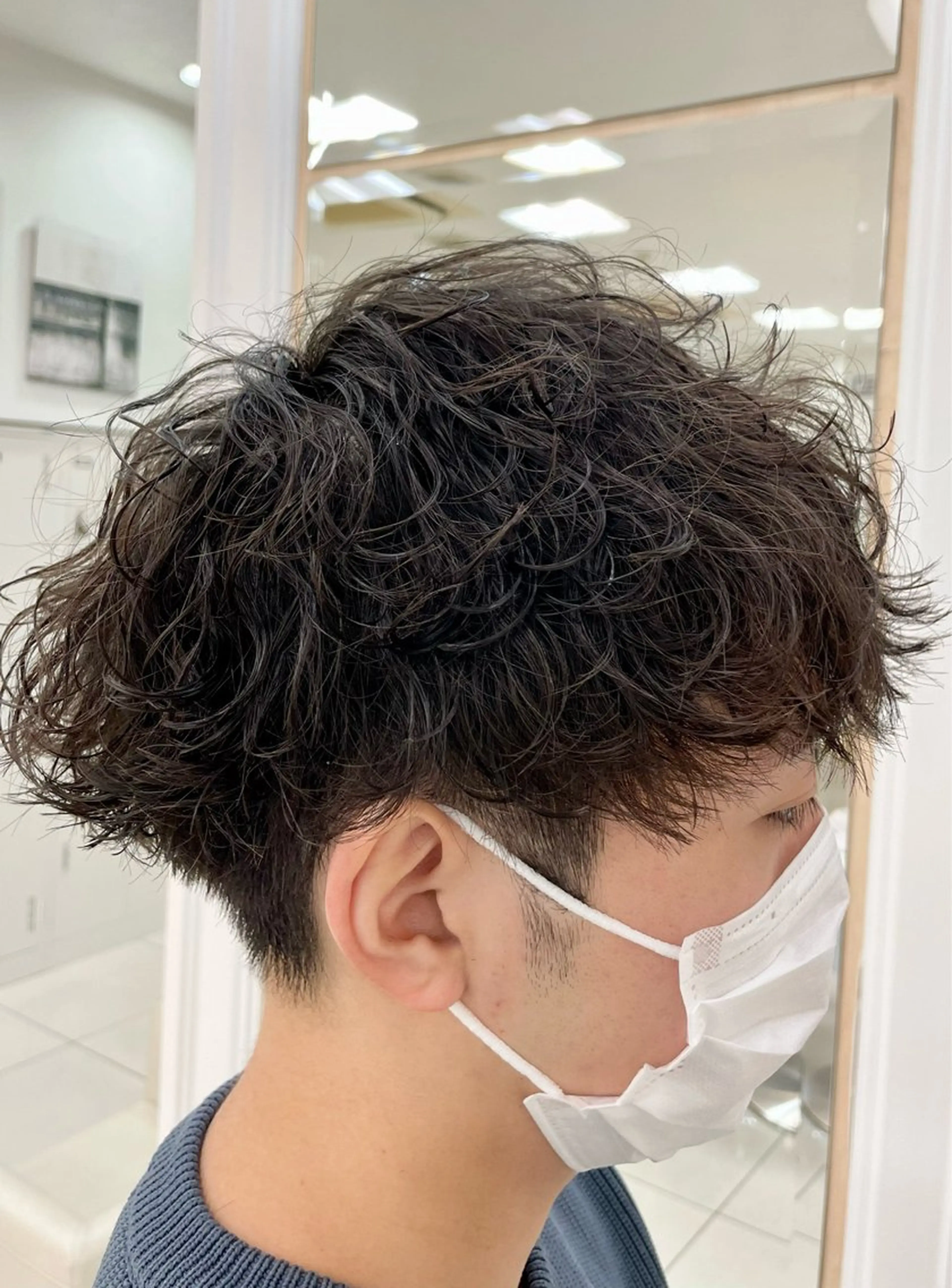 パーマ メンズ メンズパーマ 波巻きパーマ カット パーマ 伊佐 愛のヘアスタイル