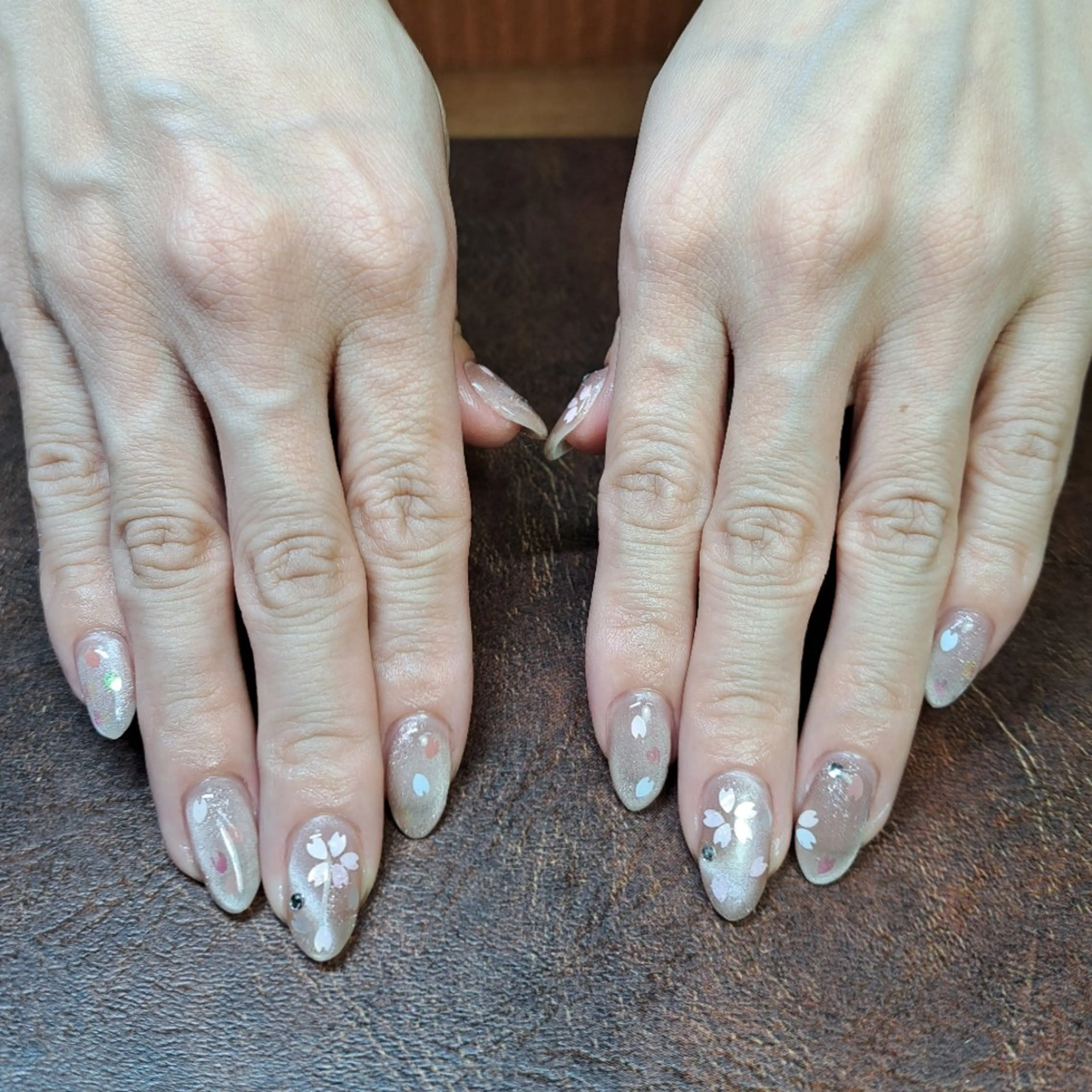 ネイル HAYASHI  Nのネイルデザイン