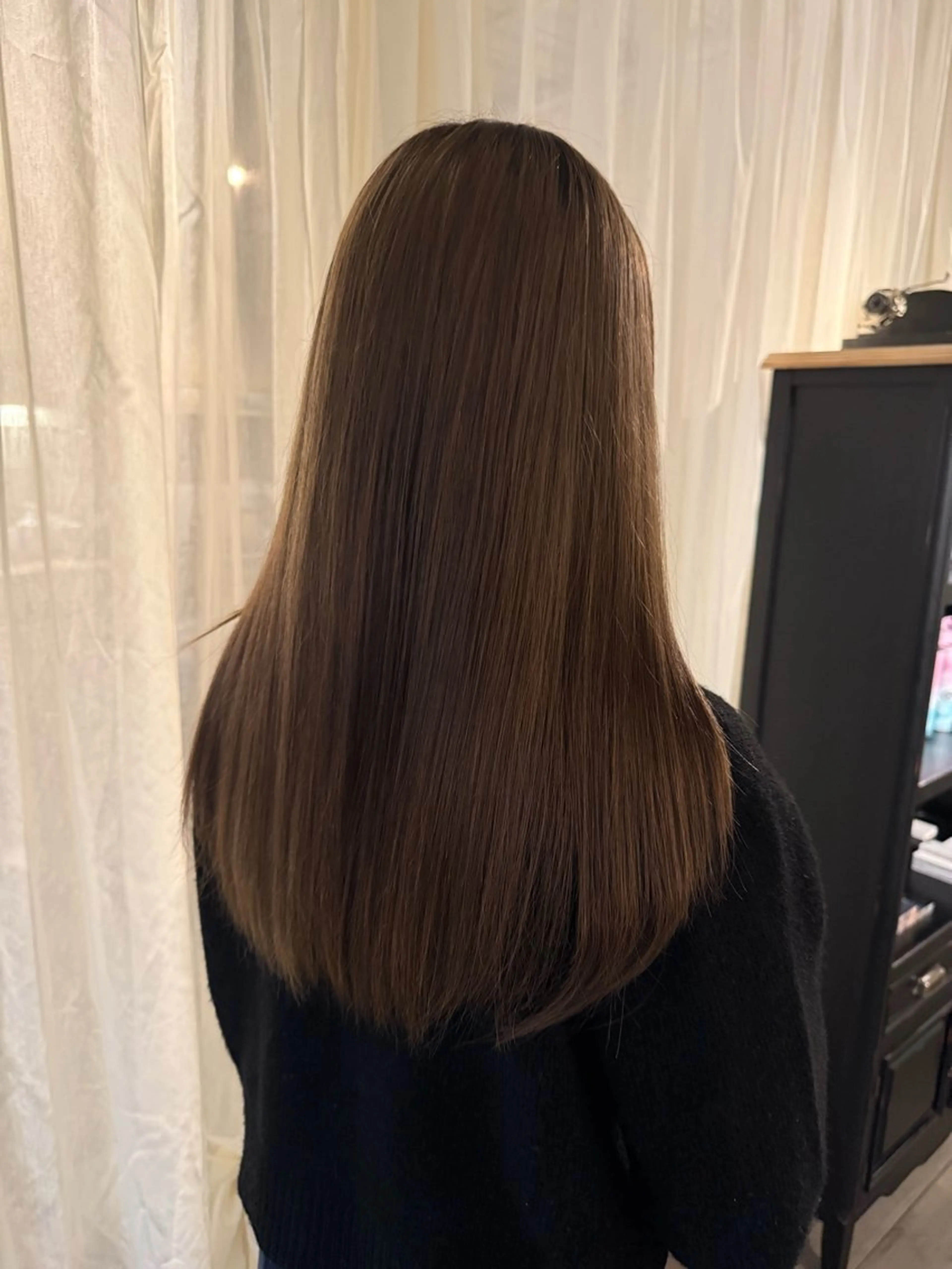 ロング 藤原 百花のヘアスタイル