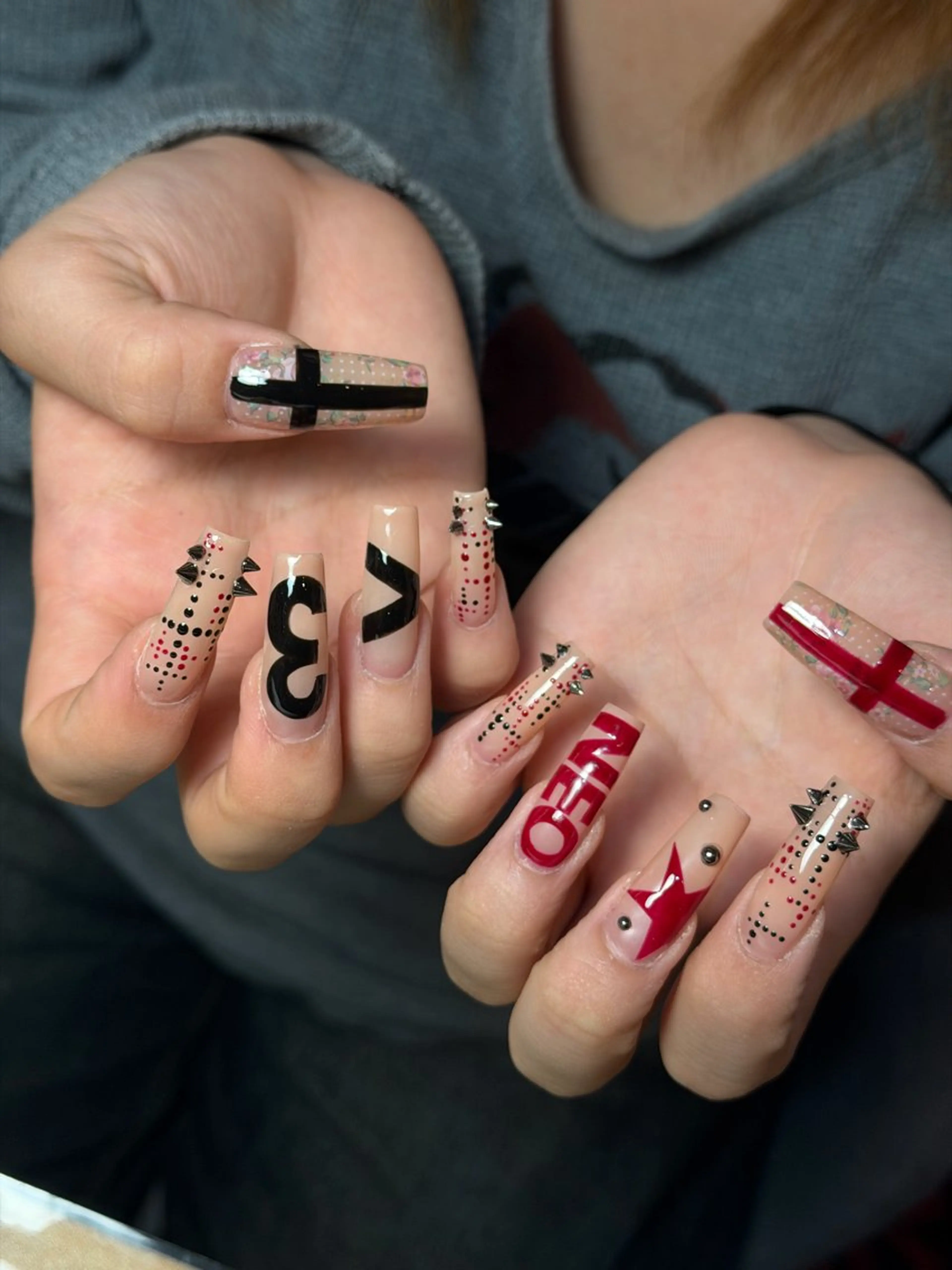 ネイル 韓国ネイル シンプルネイル ワンホンネイル ハンドネイル CoMo Nail Studio所属・CoMo Nailのネイルデザイン