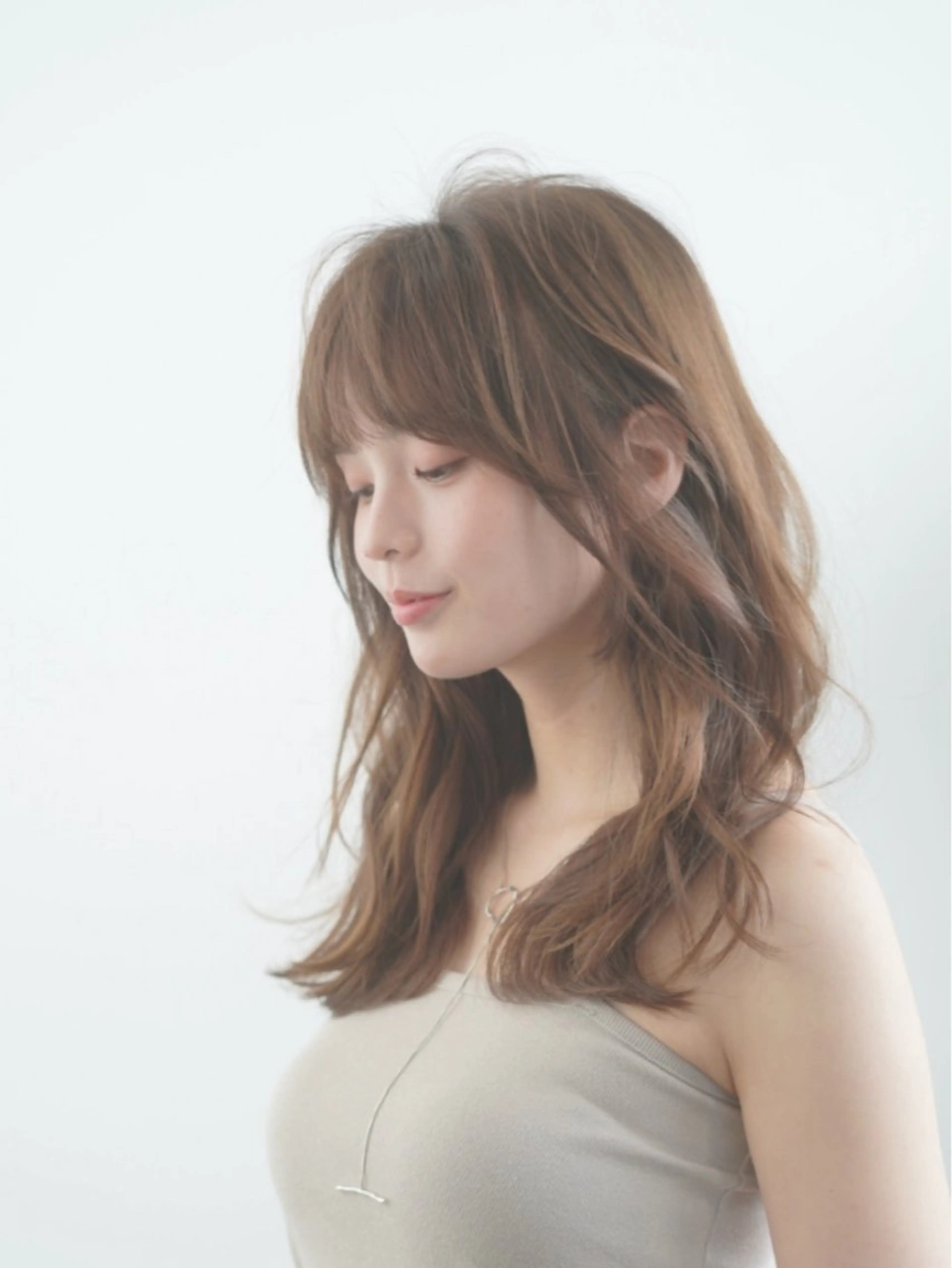 セミロング カラー パーマ 韓国風ヘア 似合わせカット 小顔カット 武田涼レイヤーカット 髪質改善×縮毛矯正のヘアスタイル